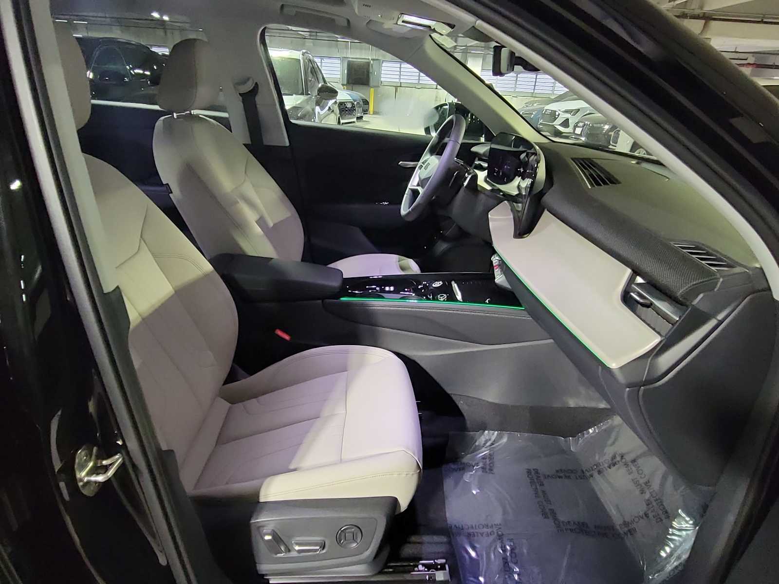 Thumbnail: 2026 Audi Q3 - 21