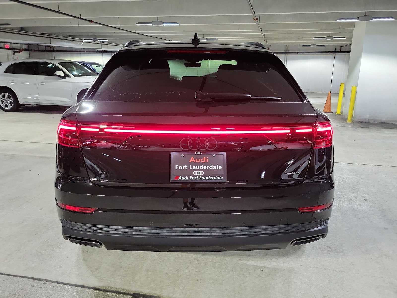 Thumbnail: 2026 Audi Q8 - 5