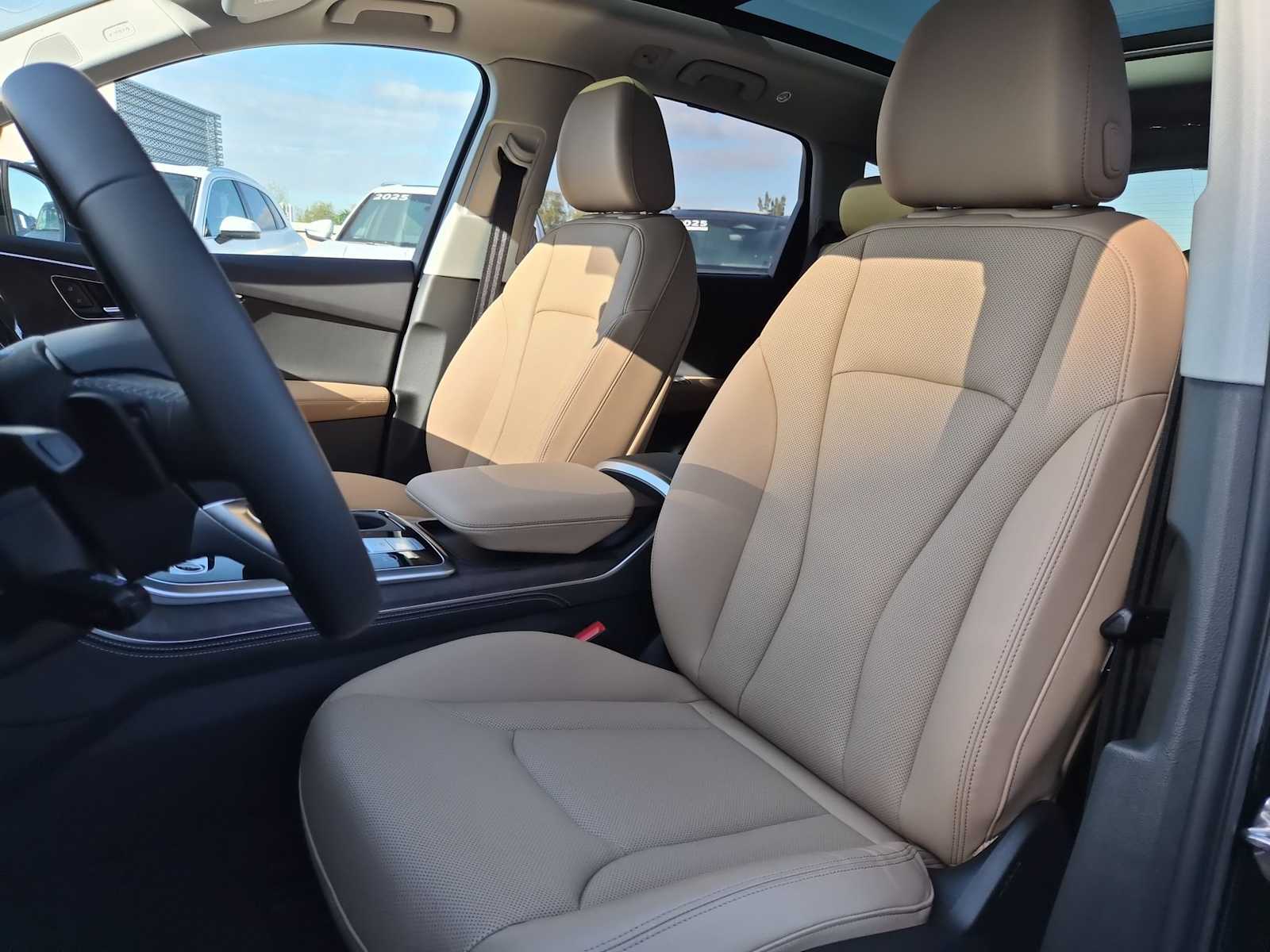 Thumbnail: 2026 Audi Q7 - 15