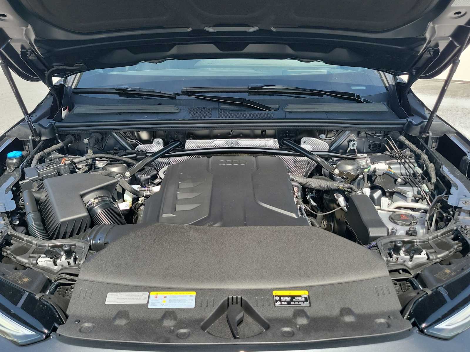 Thumbnail: 2025 Audi Q5 - 13