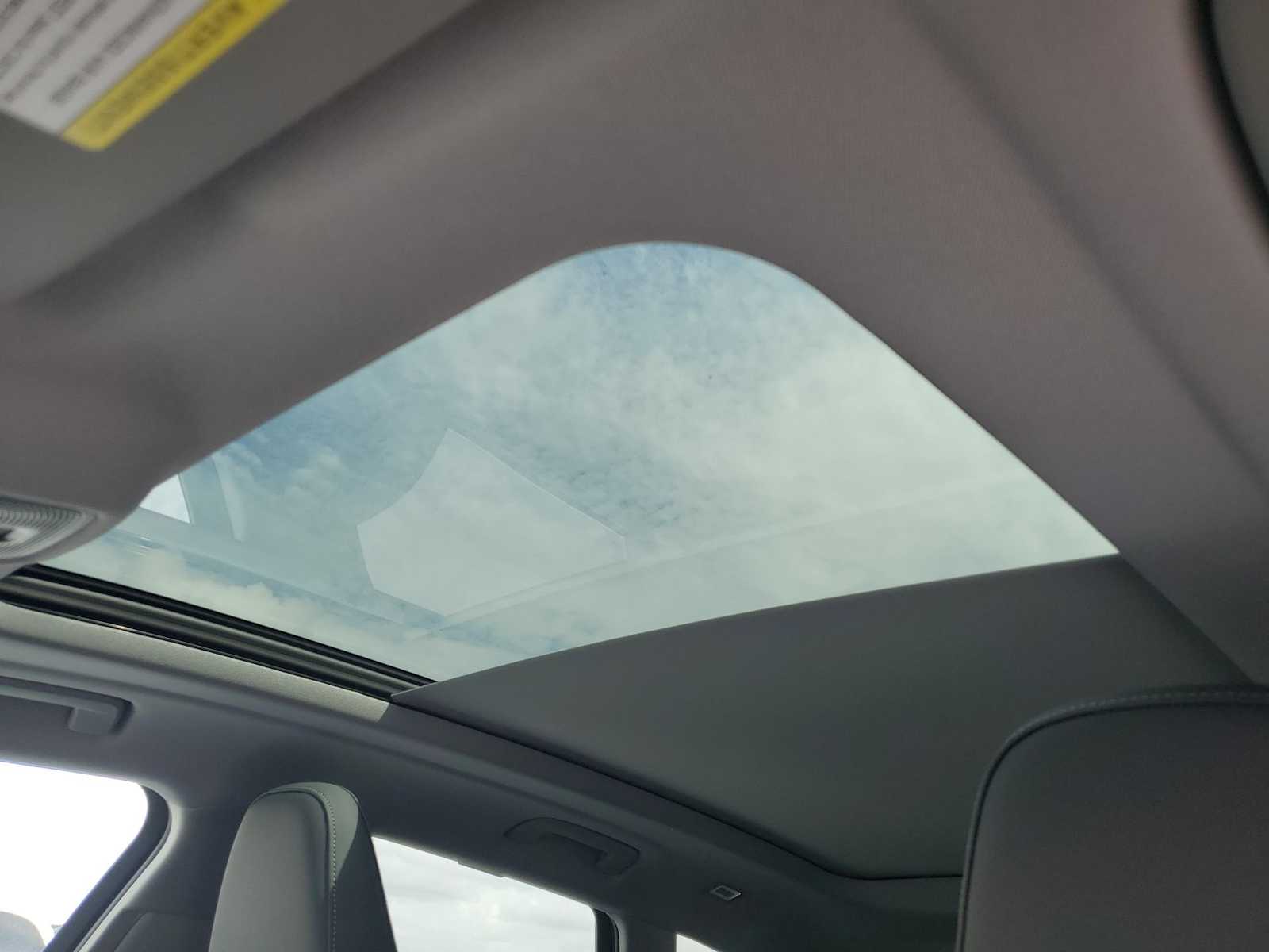 Thumbnail: 2025 Audi Q5 - 15