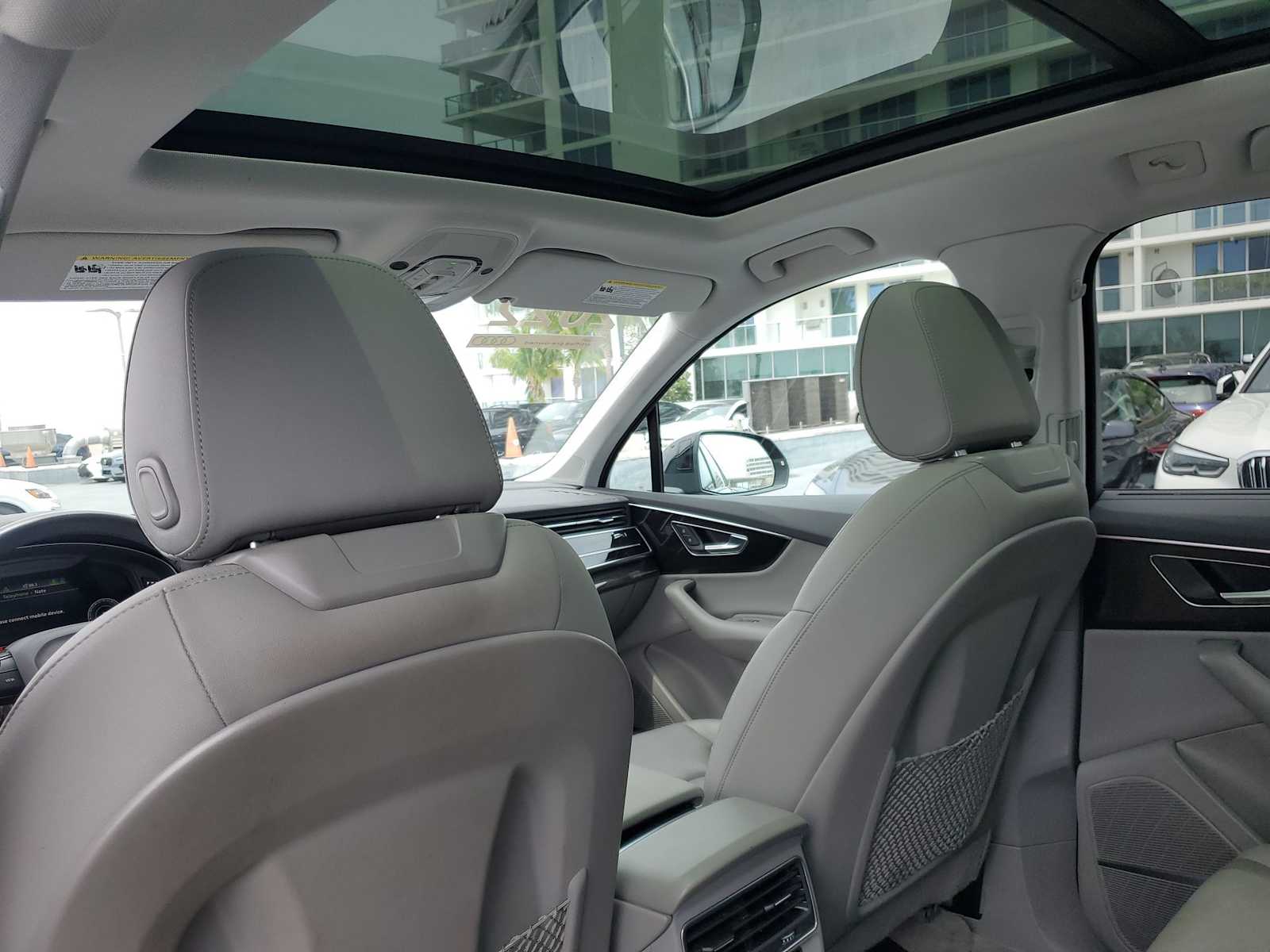 Thumbnail: 2022 Audi Q7 - 14
