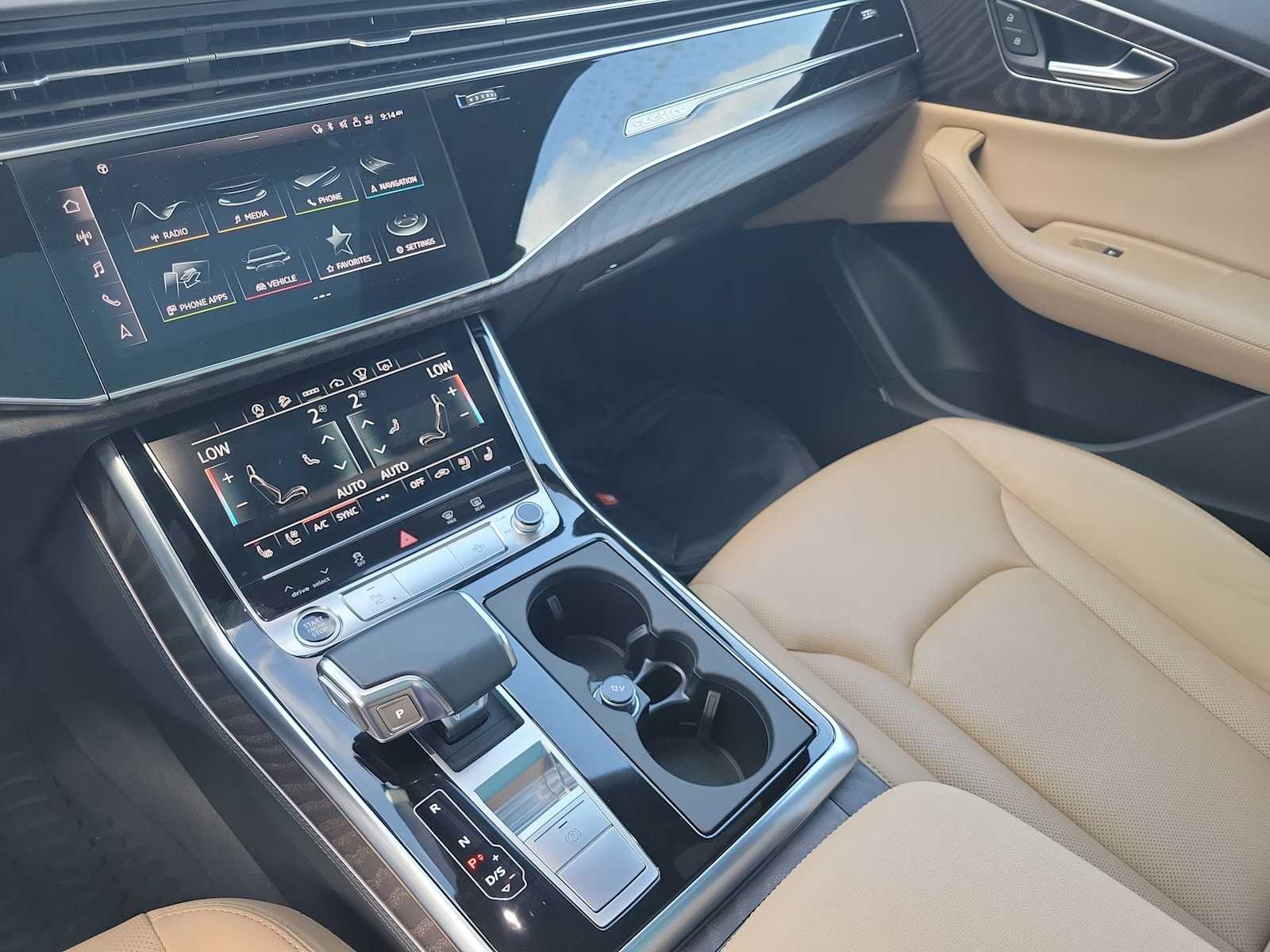 Thumbnail: 2022 Audi Q8 - 26
