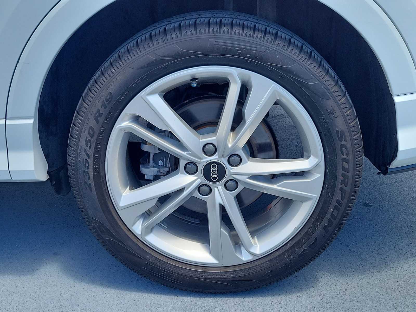 Thumbnail: 2022 Audi Q3 - 12