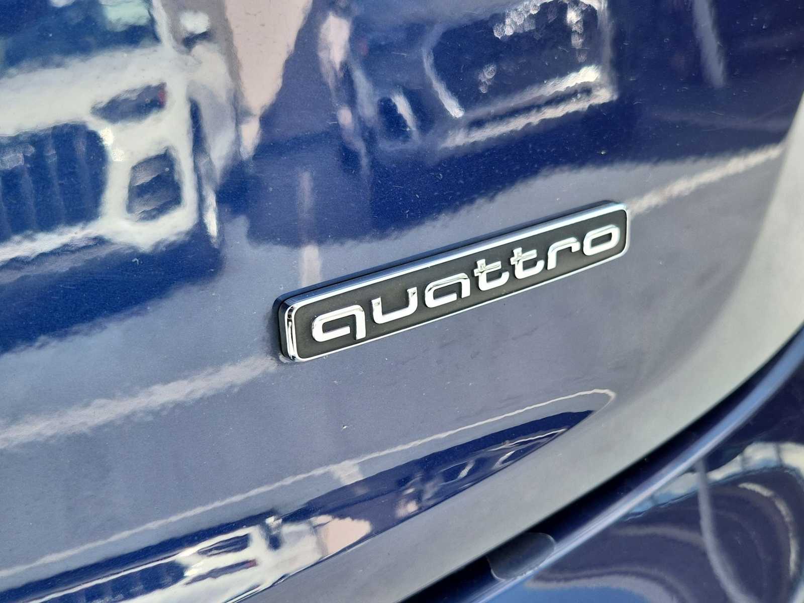 Thumbnail: 2022 Audi Q5 - 11