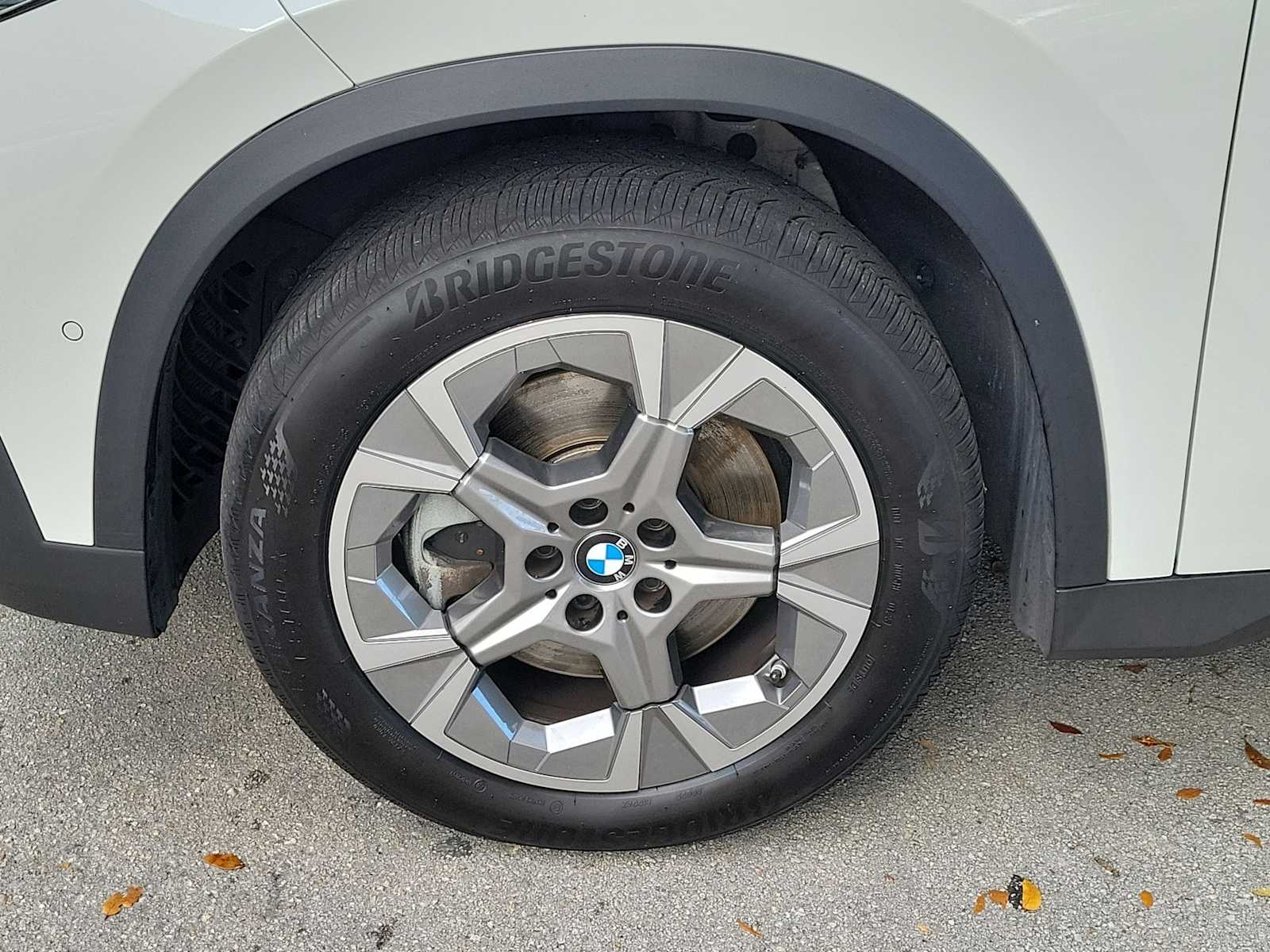 Thumbnail: 2023 BMW X1 - 8