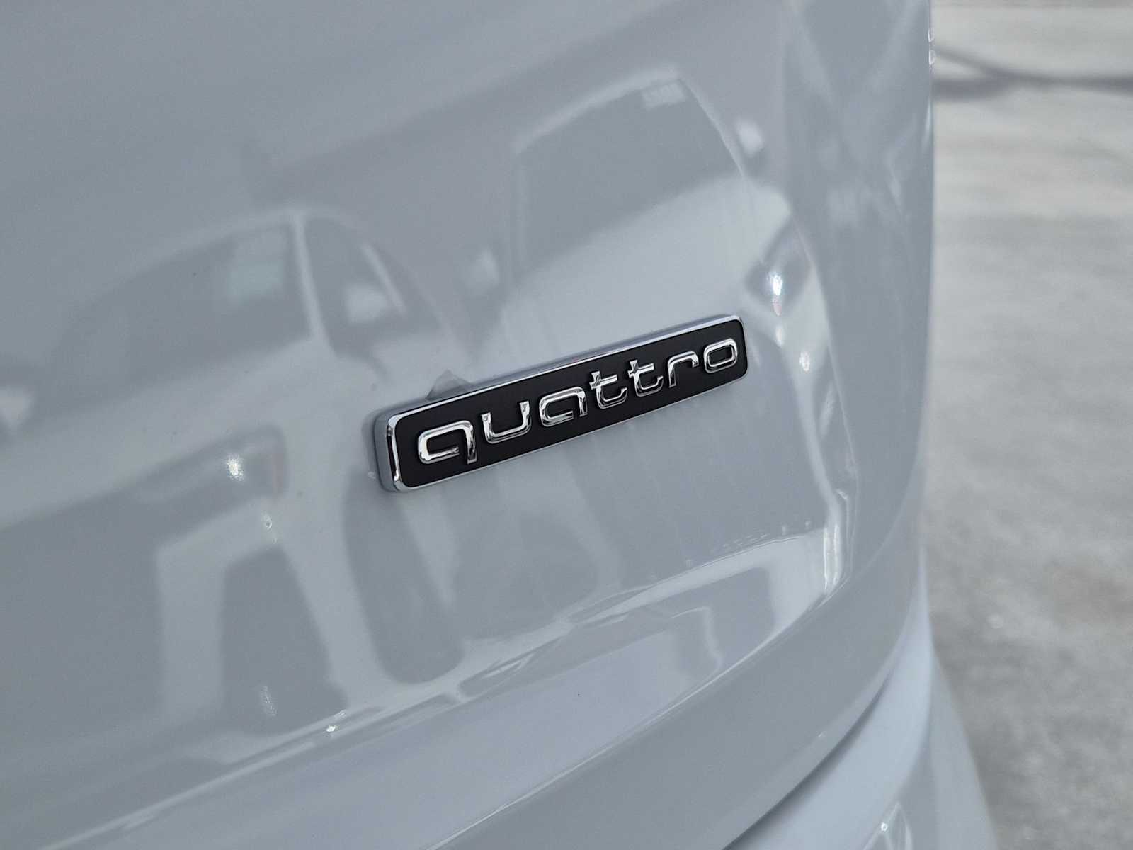 Thumbnail: 2026 Audi Q7 - 11