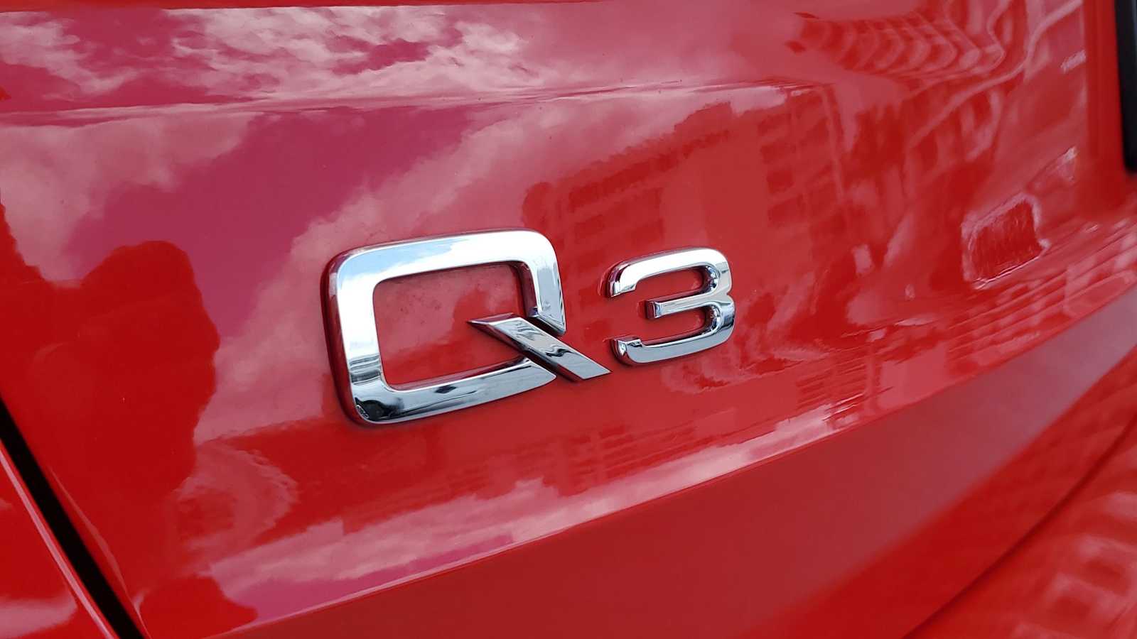Thumbnail: 2023 Audi Q3 - 12