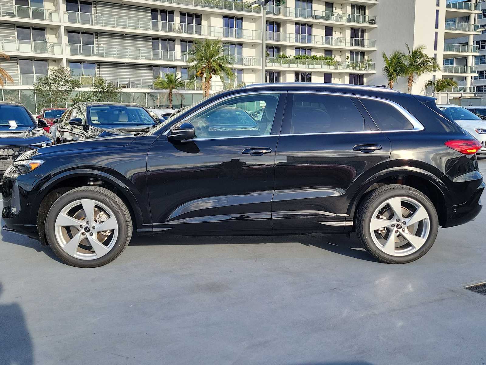 Thumbnail: 2026 Audi Q5 - 3