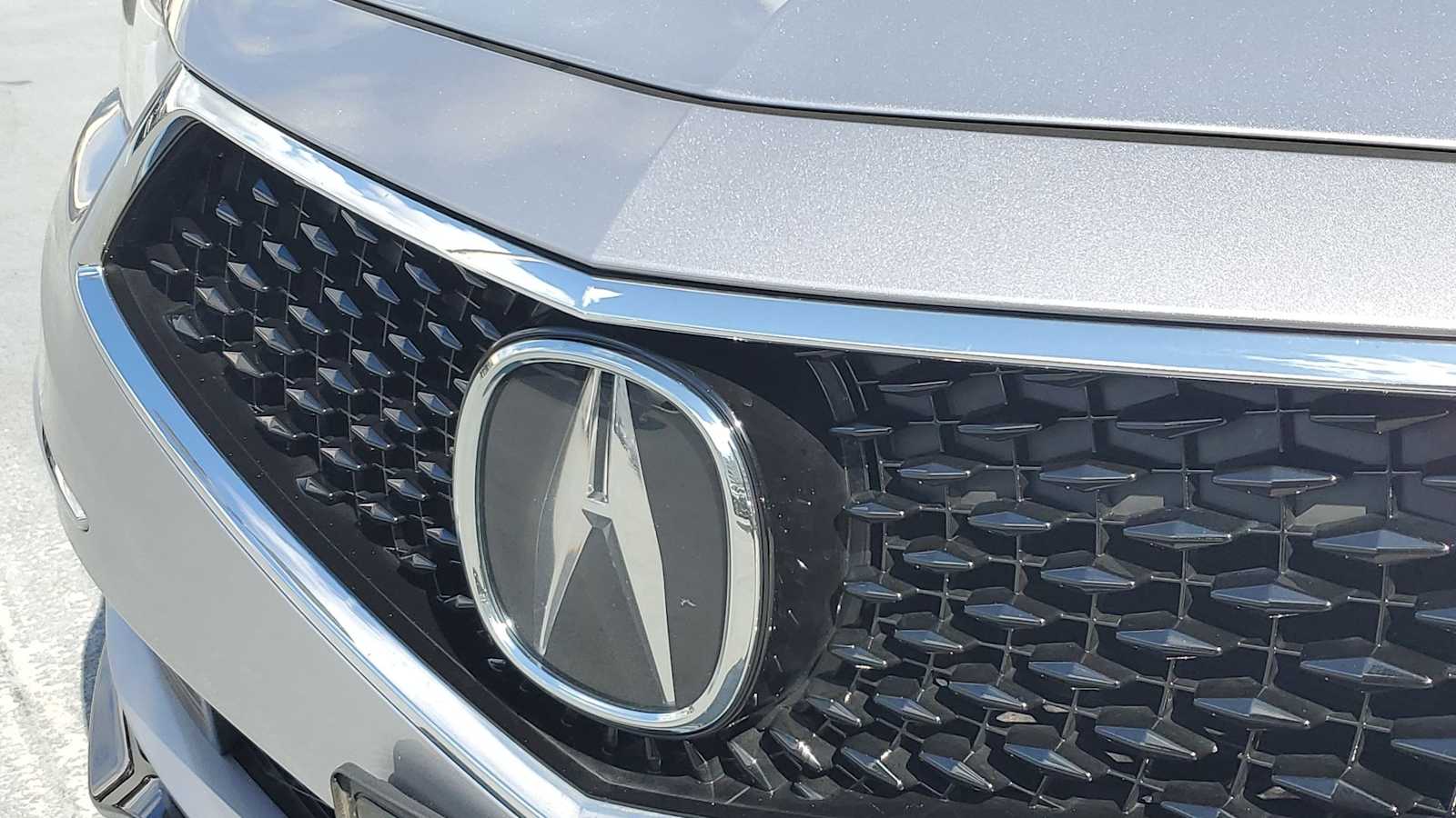 Thumbnail: 2020 Acura RLX - 11