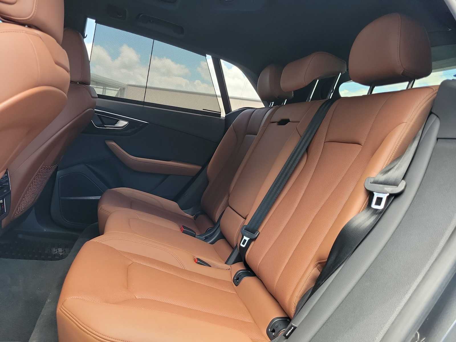 Thumbnail: 2023 Audi Q8 - 19