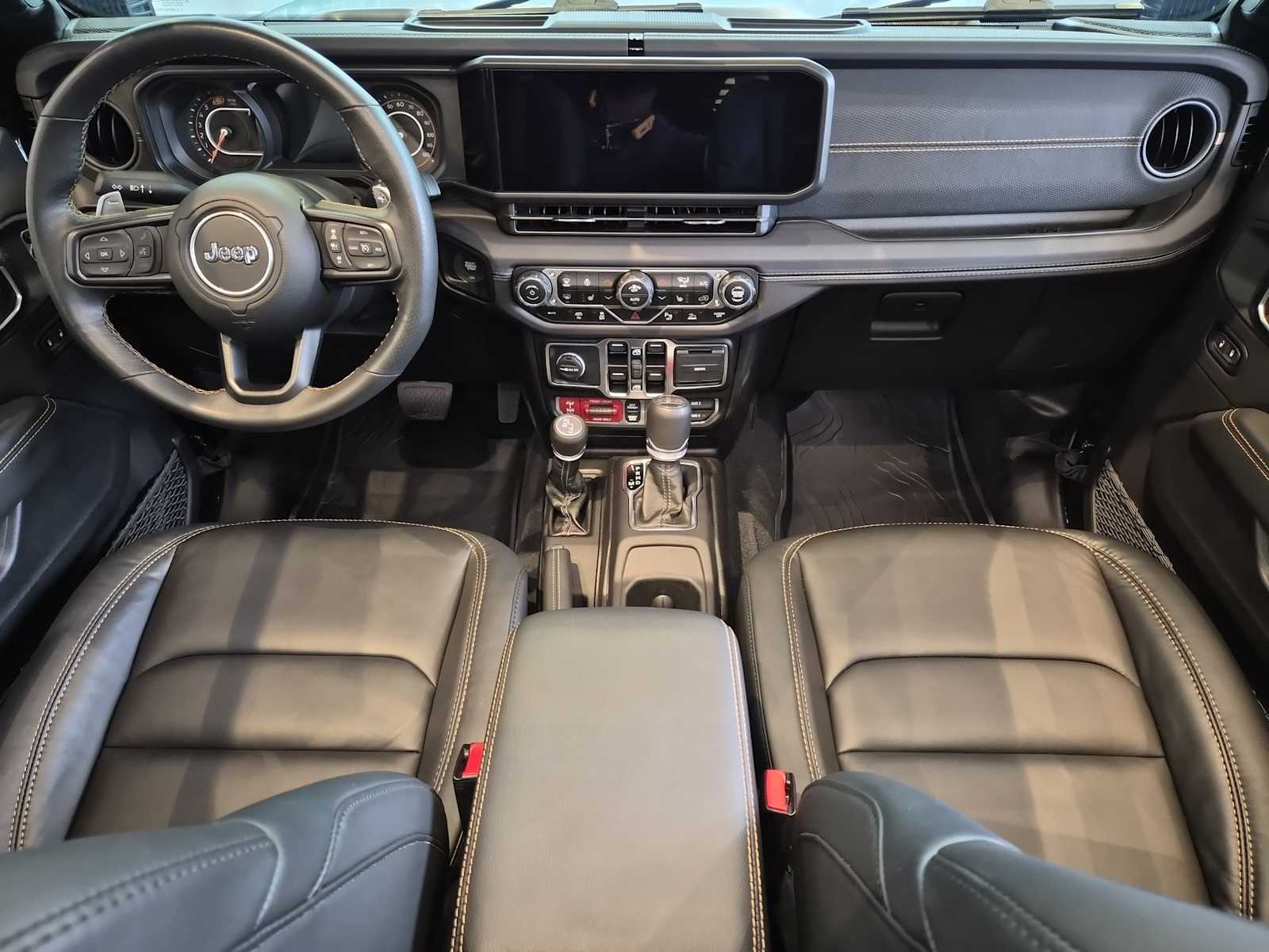 Thumbnail: 2025 Jeep Wrangler - 13