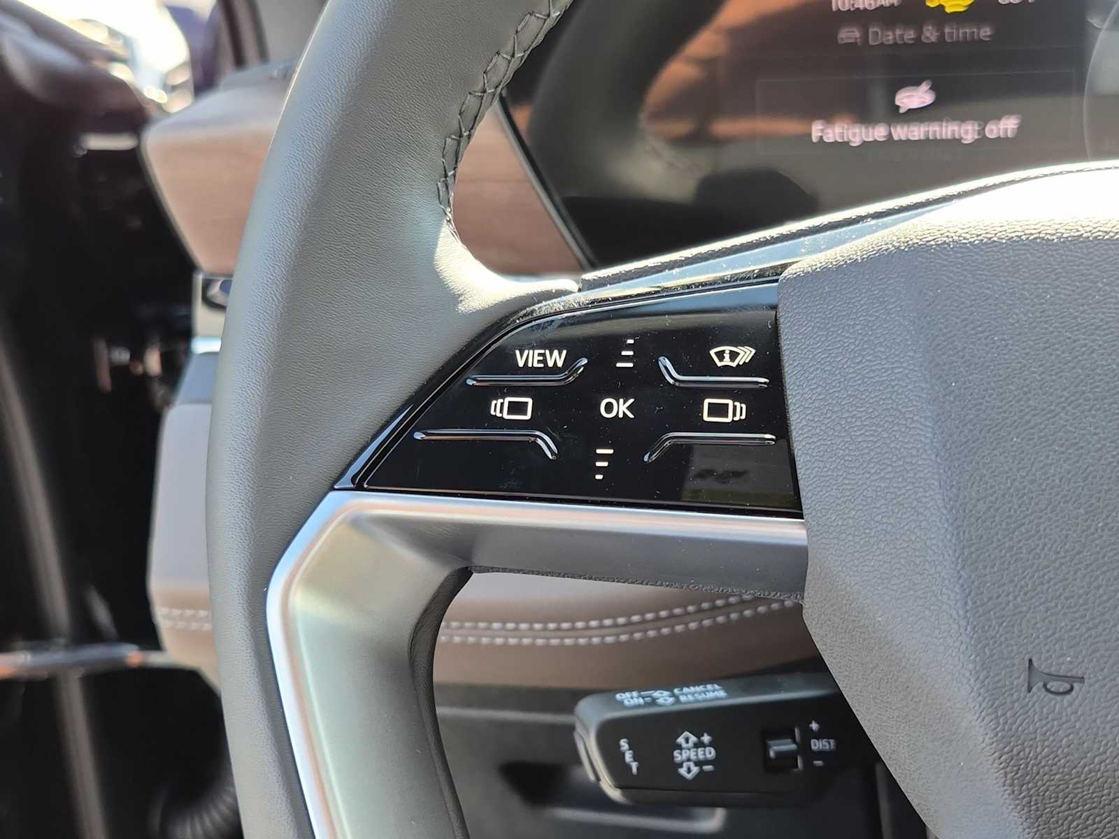 Thumbnail: 2025 Audi e-tron S - 21