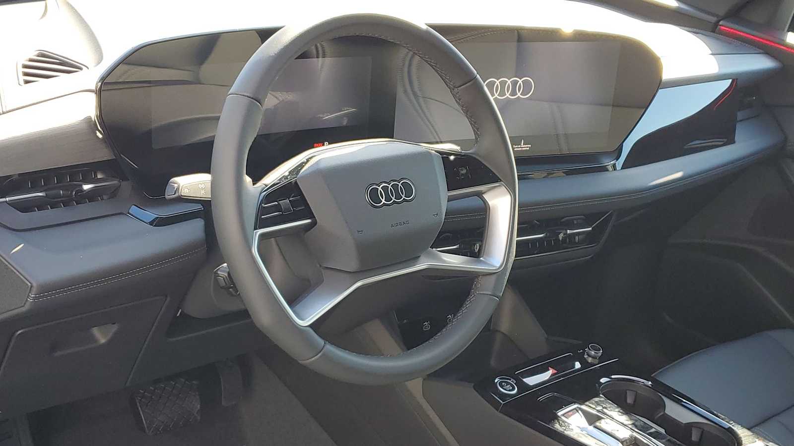 Thumbnail: 2027 Audi Q6 e-tron - 2