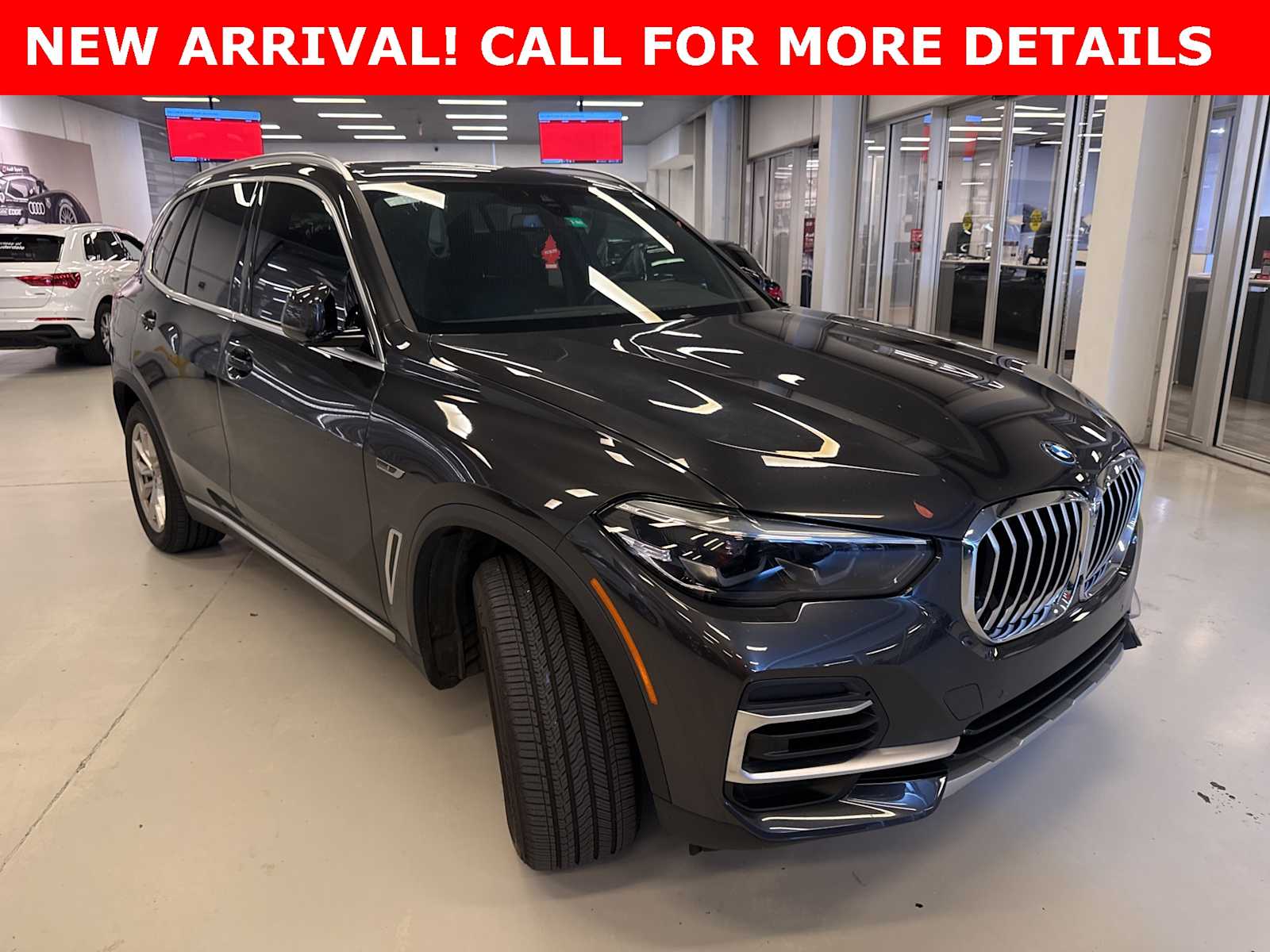 Thumbnail: 2023 BMW X5 - 2