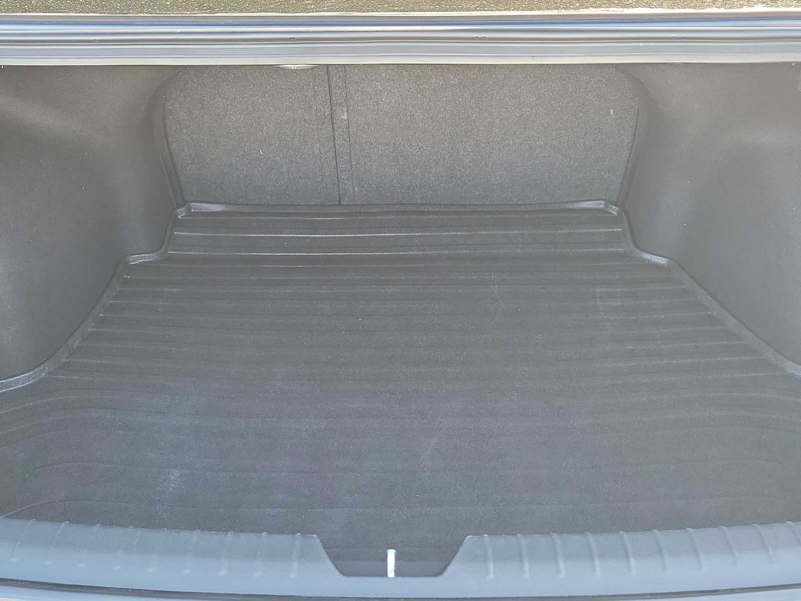 Thumbnail: 2017 Kia Optima - 26