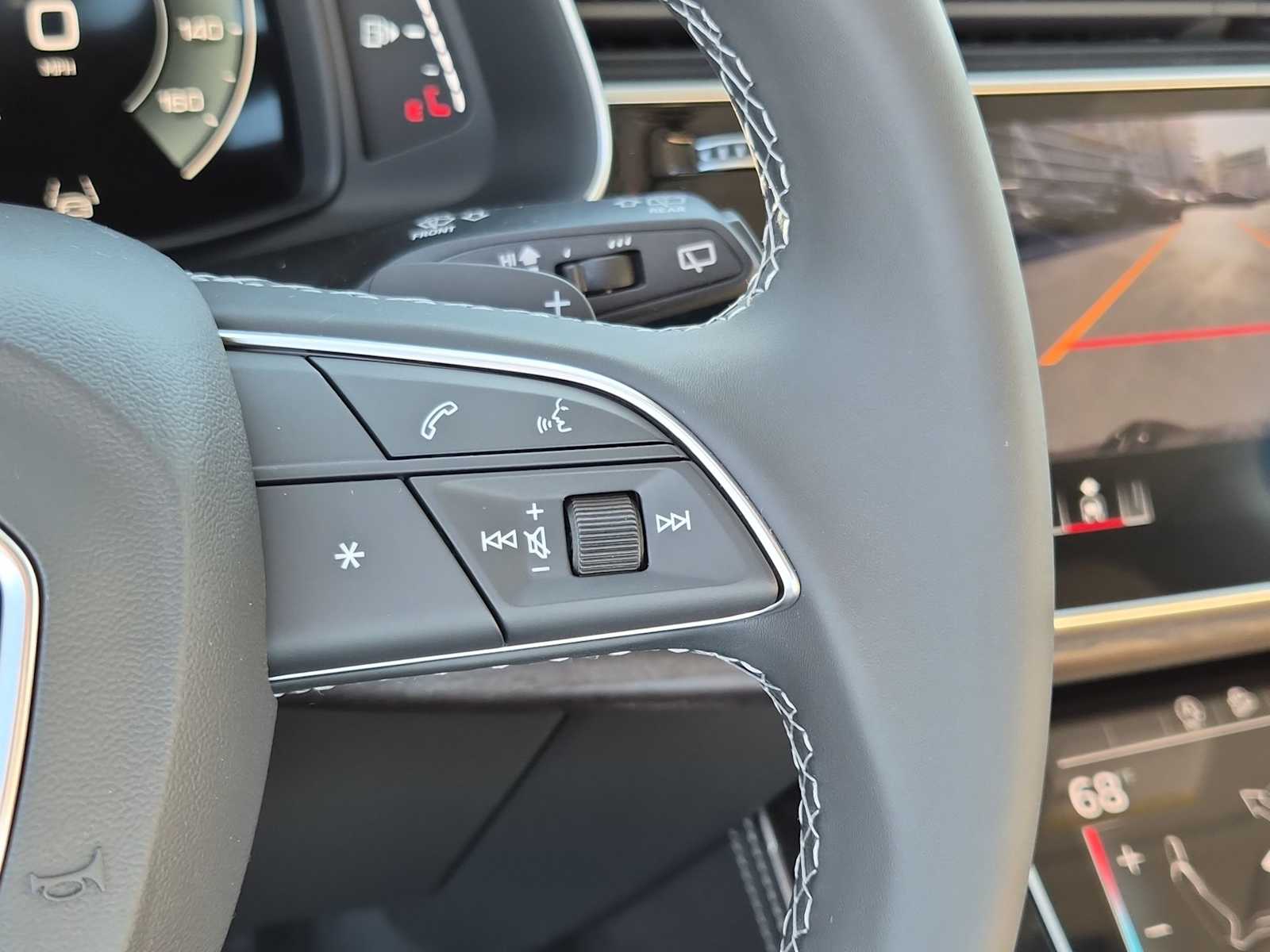 Thumbnail: 2026 Audi Q7 - 22