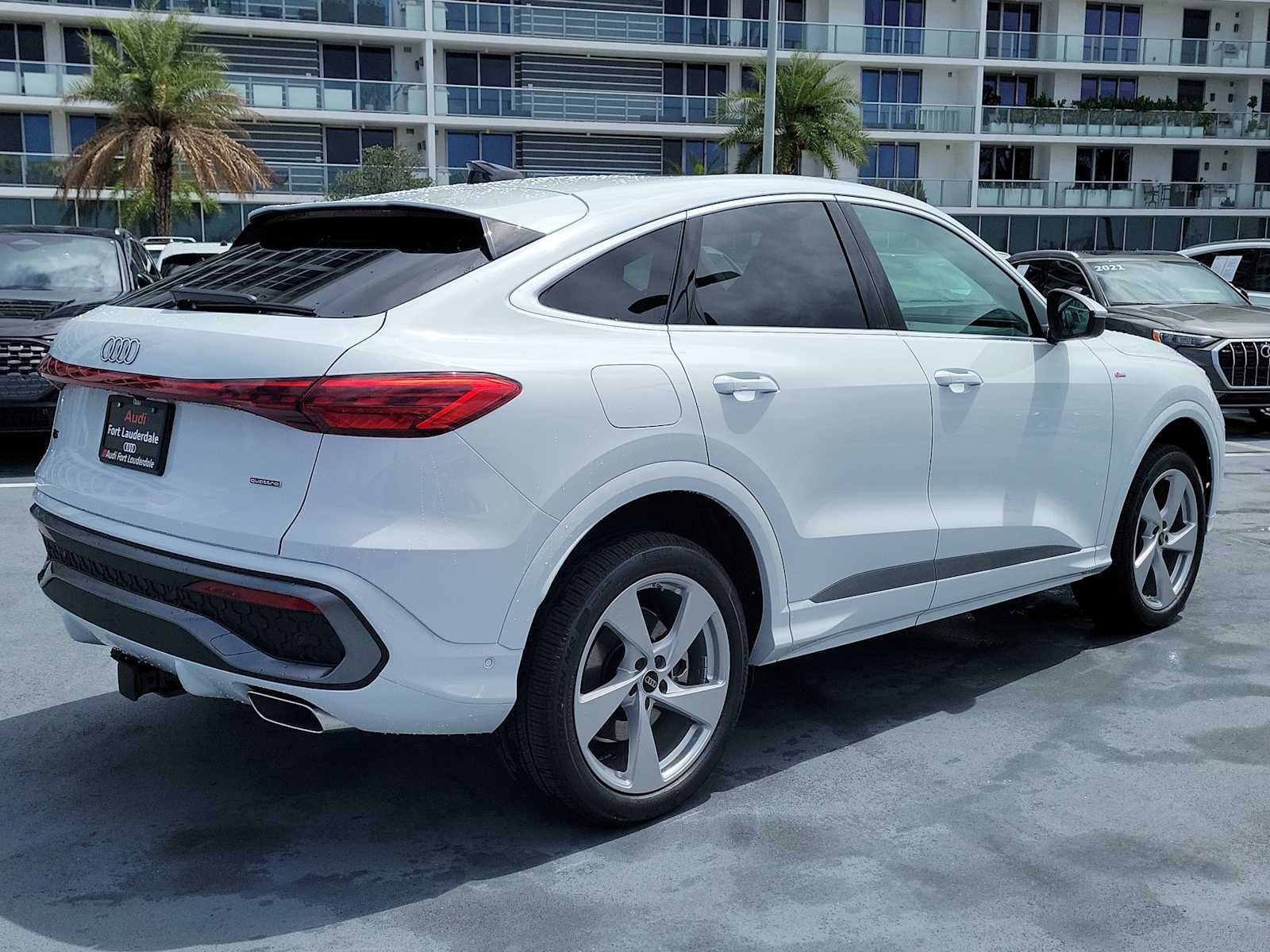 Thumbnail: 2026 Audi Q5 - 6