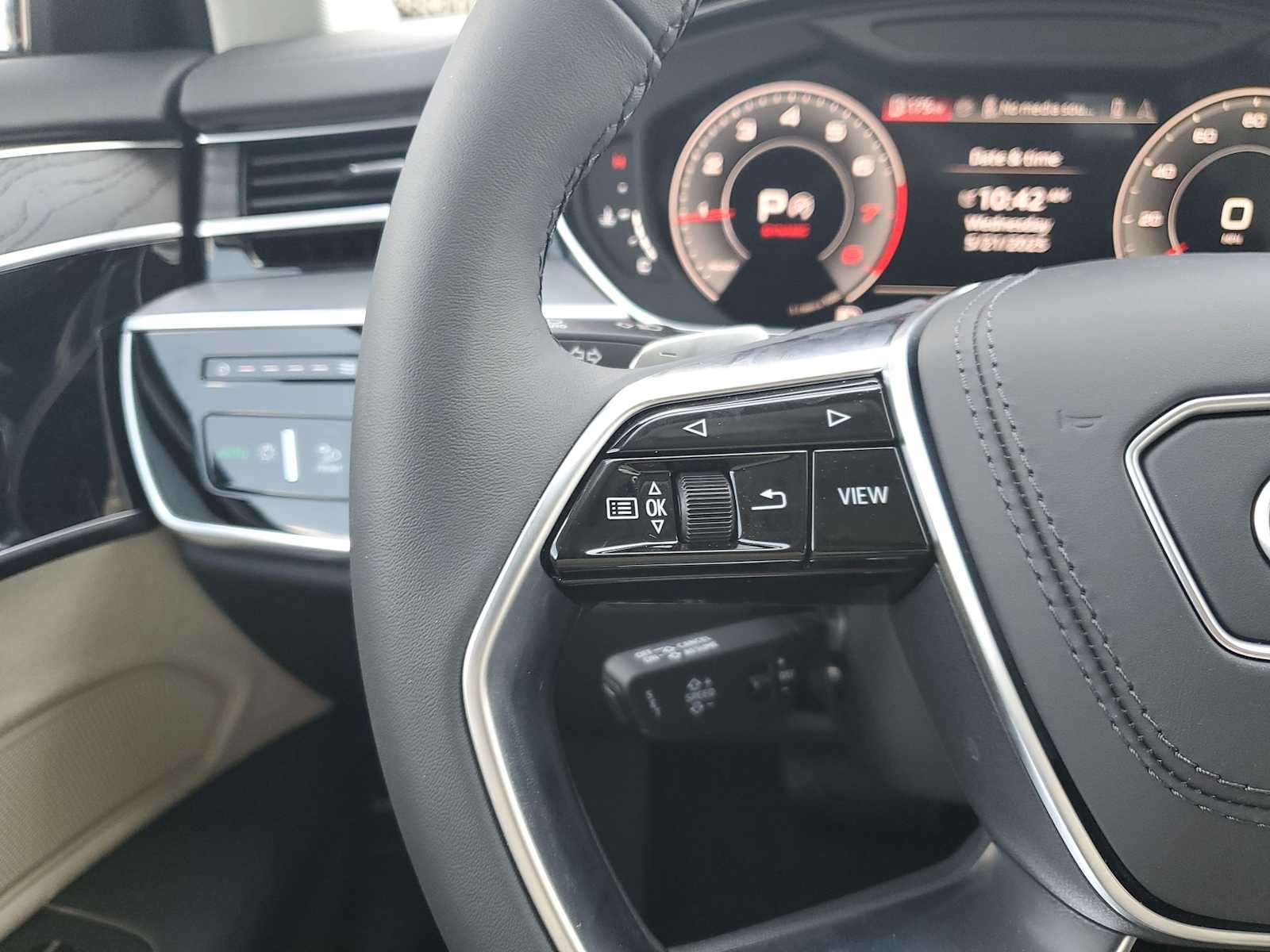 2025 Audi A8 L 17
