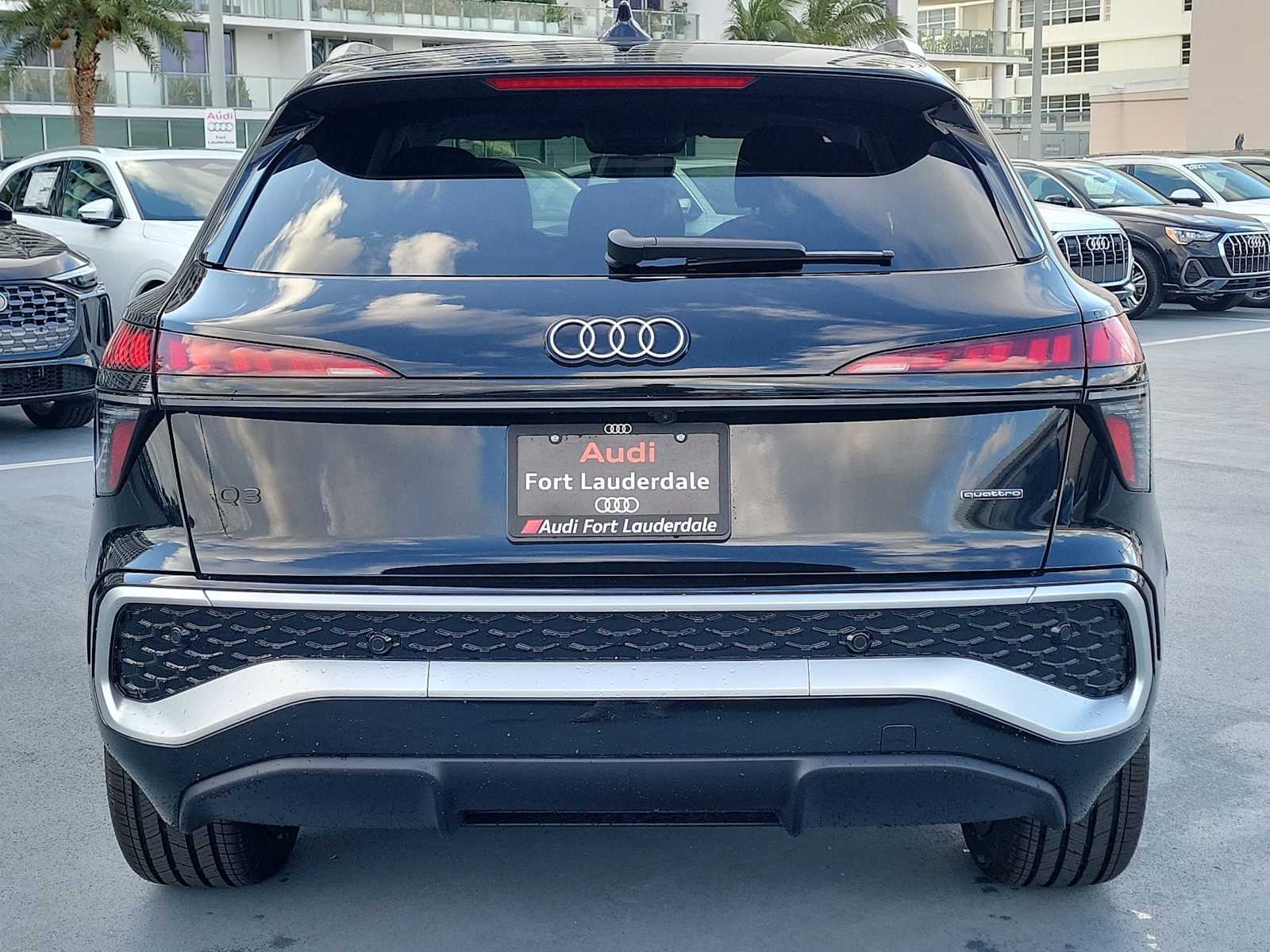 Thumbnail: 2026 Audi Q3 - 5
