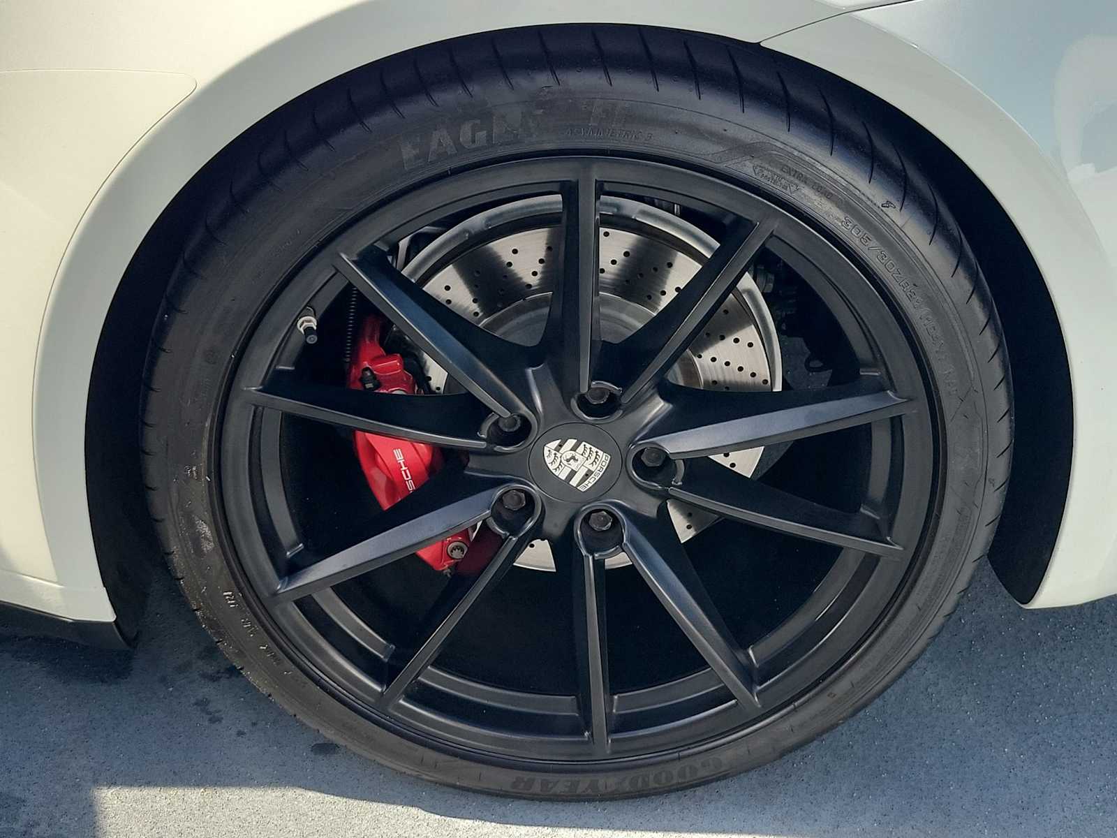 Thumbnail: 2020 Porsche 911 - 11