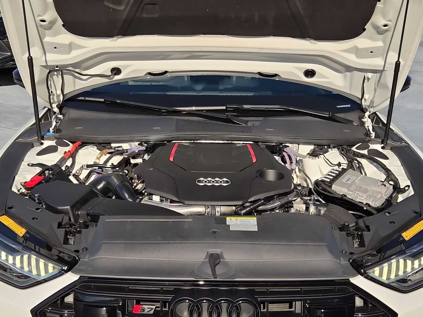 Thumbnail: 2022 Audi S7 - 13