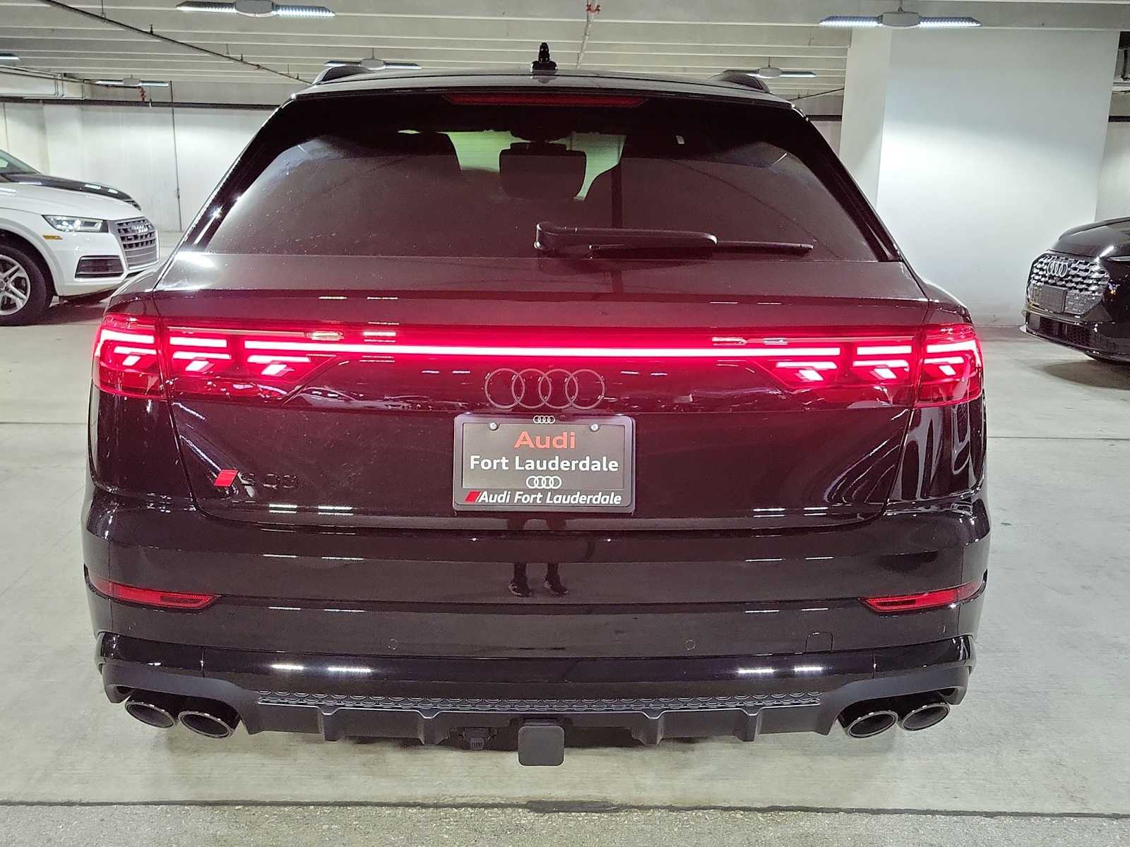 Thumbnail: 2026 Audi SQ8 - 4