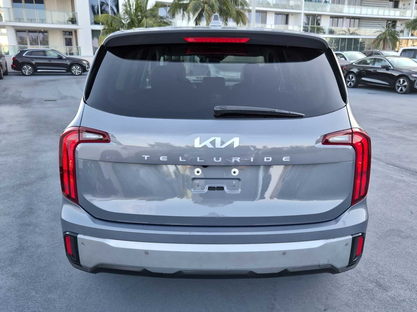 Thumbnail: 2023 Kia Telluride - 4