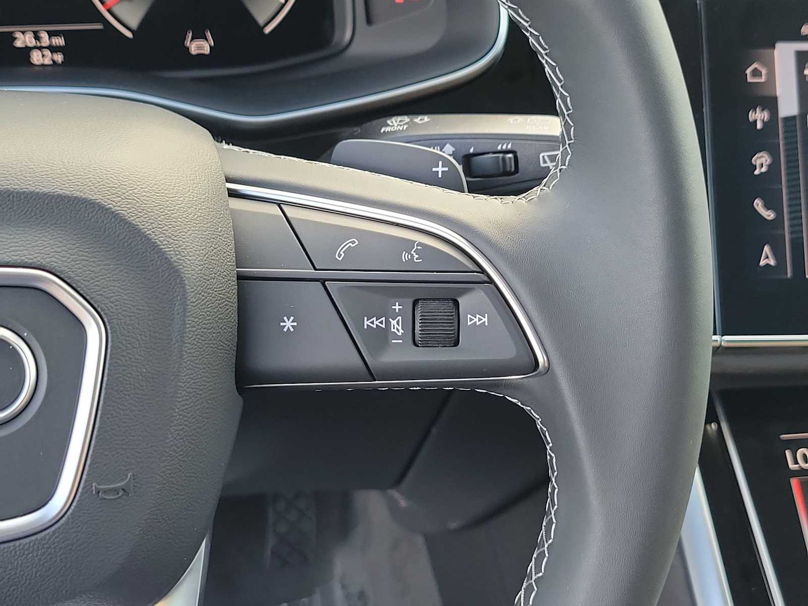 Thumbnail: 2026 Audi Q7 - 22