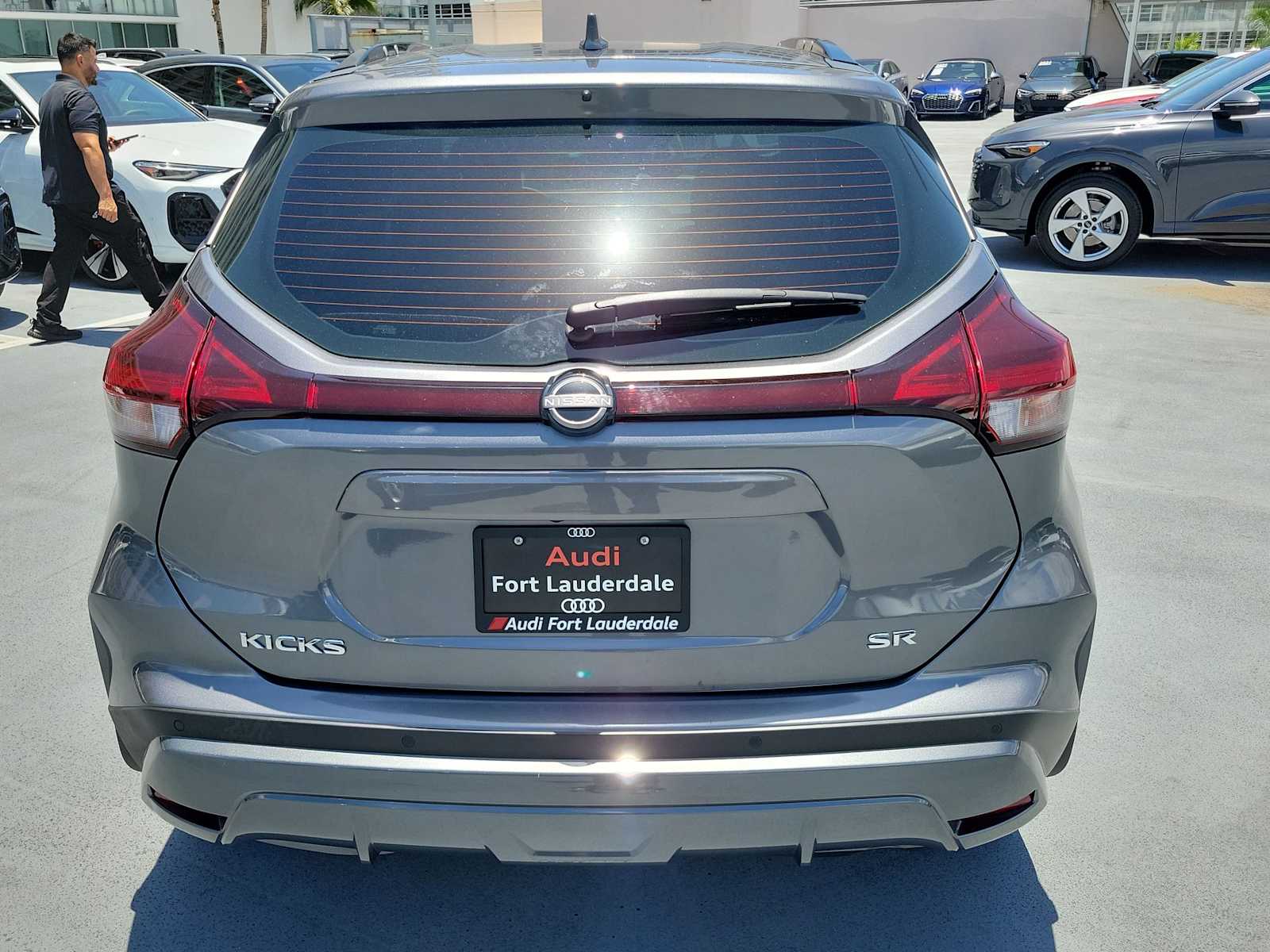 Thumbnail: 2023 Nissan Kicks - 4