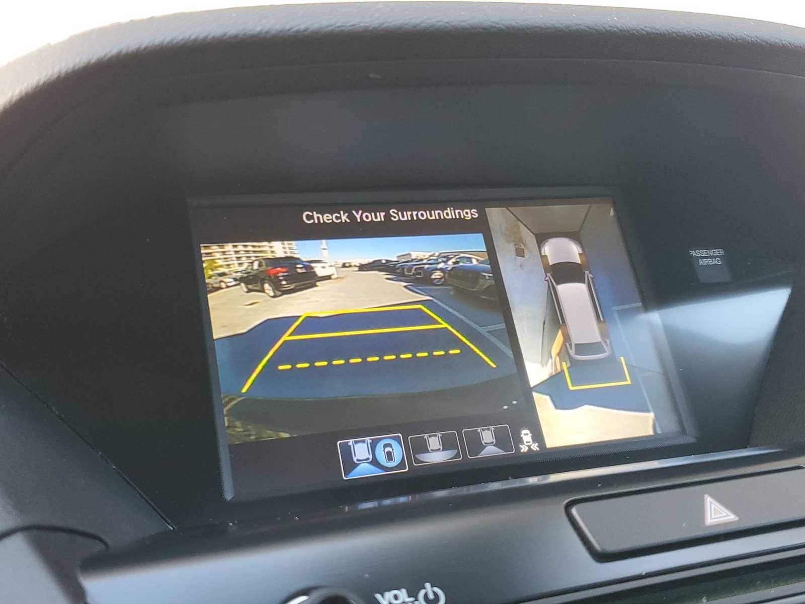 Thumbnail: 2020 Acura MDX - 21