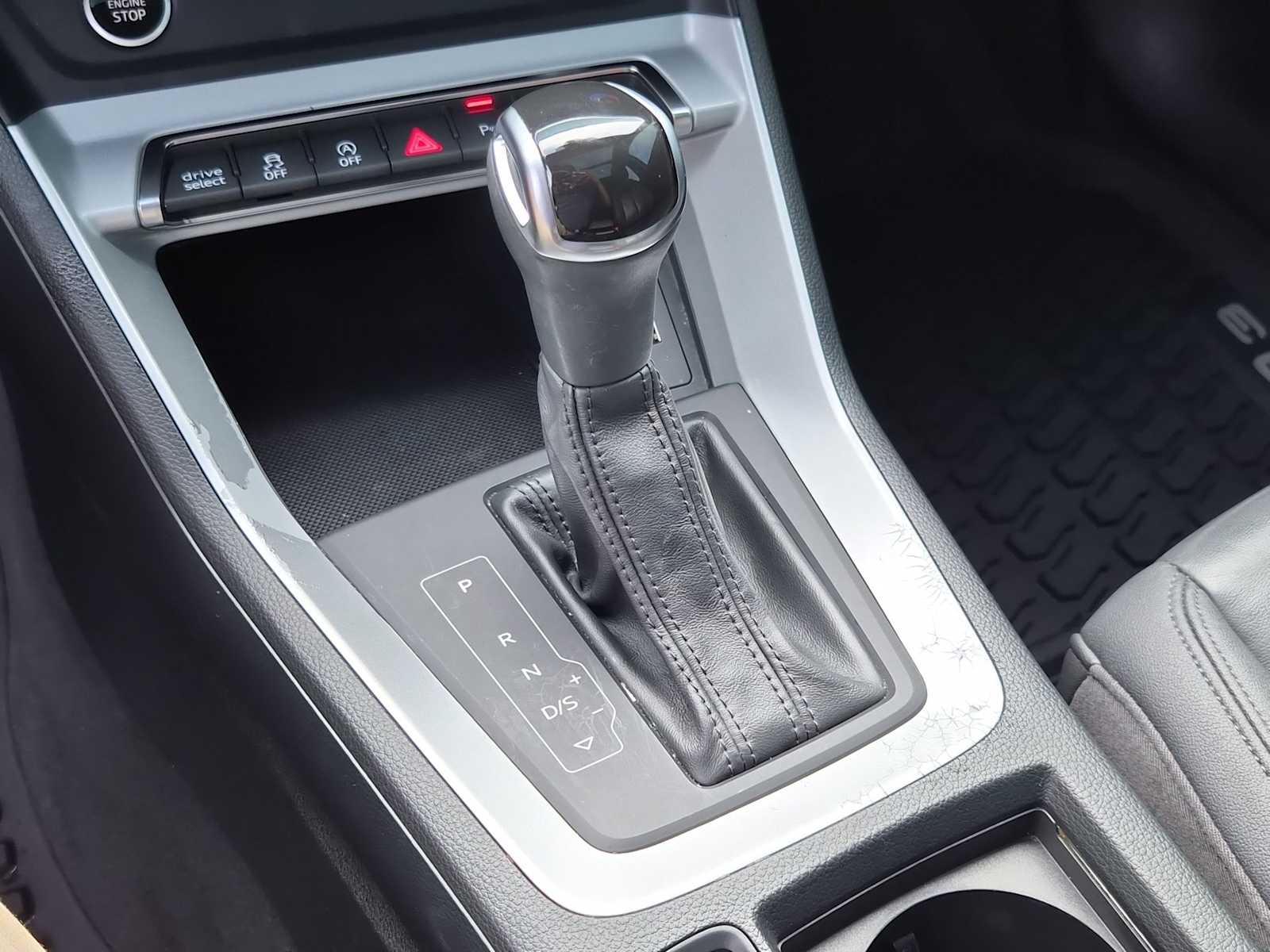 Thumbnail: 2021 Audi Q3 - 25