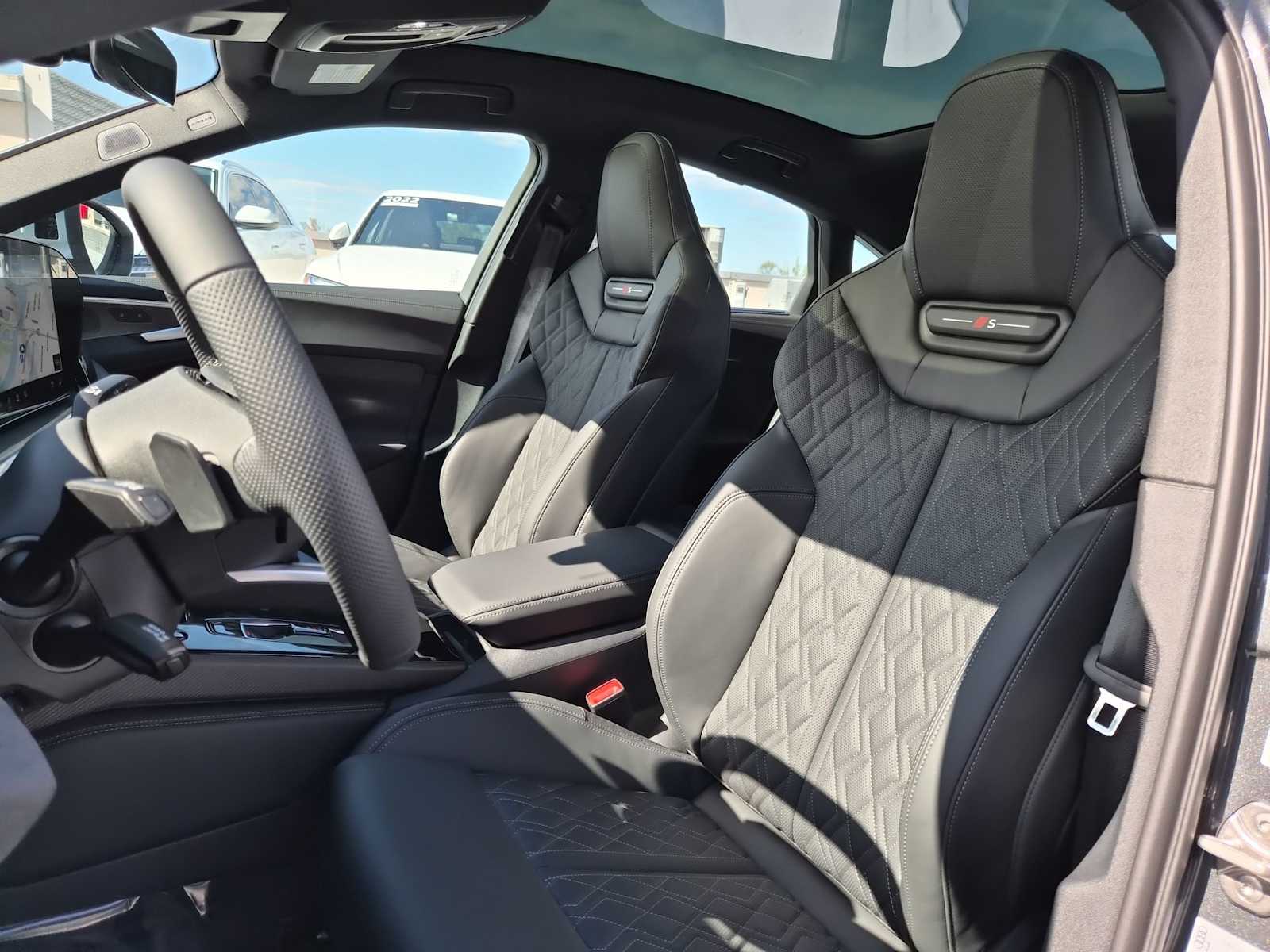 Thumbnail: 2025 Audi S5 - 15