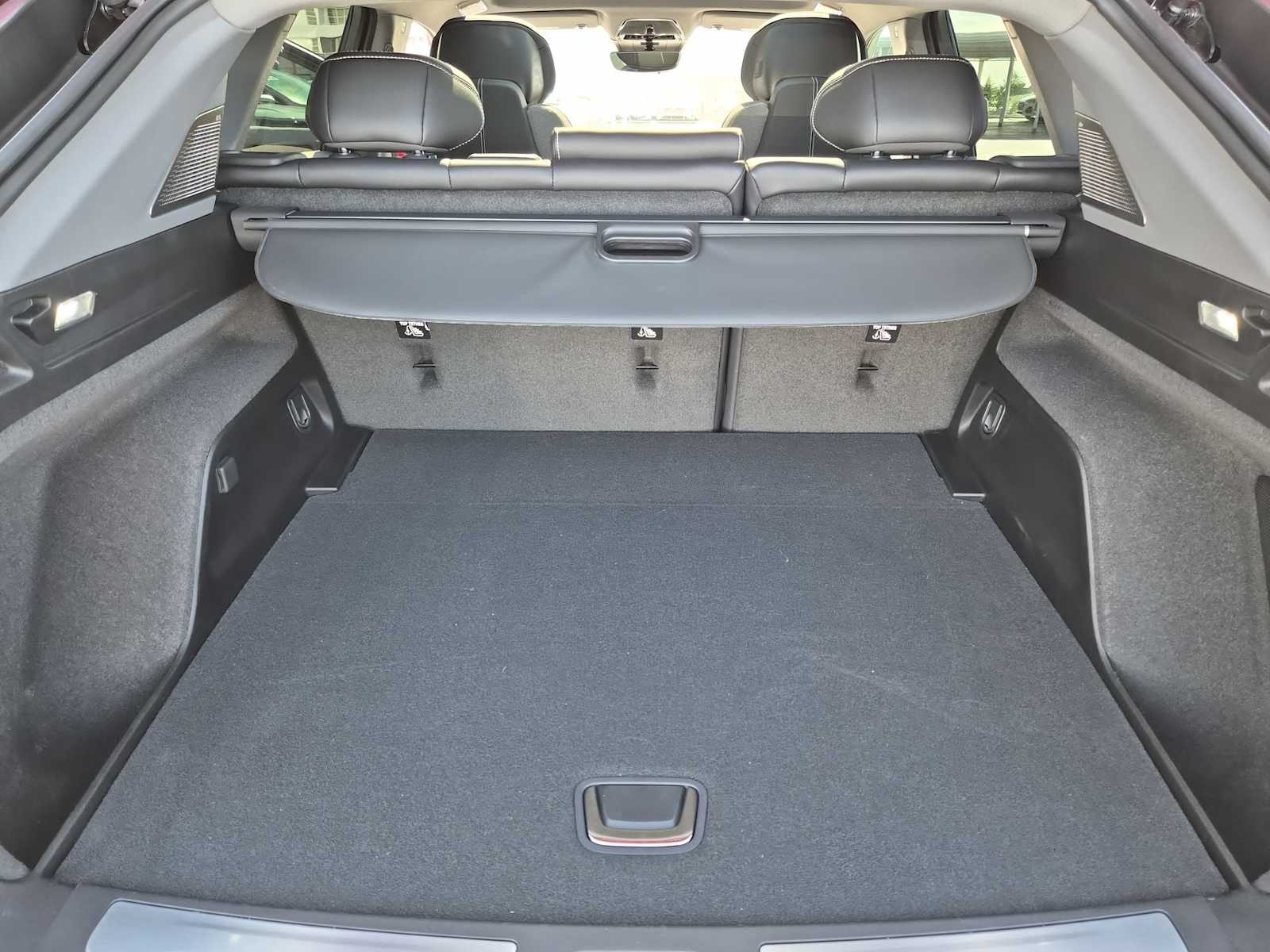 Thumbnail: 2025 Cadillac Optiq - 27