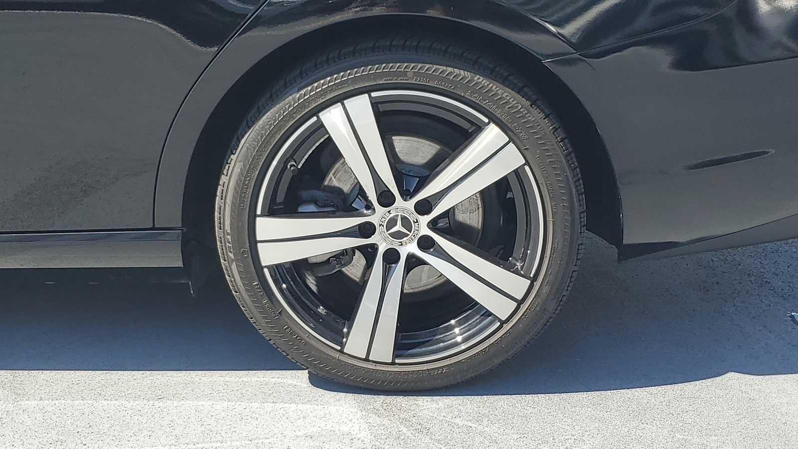 Thumbnail: 2024 Mercedes-Benz C-Class - 13