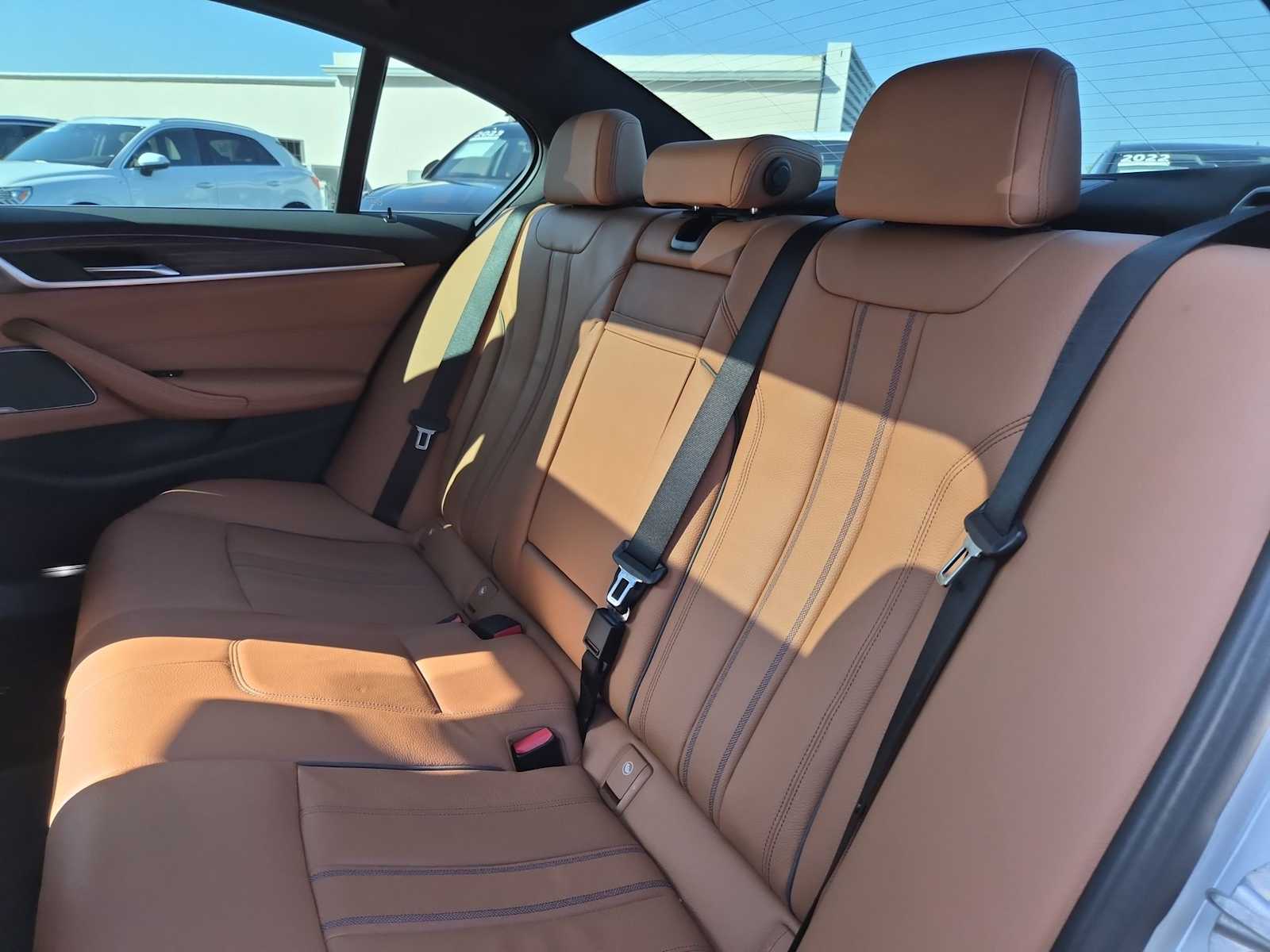 Thumbnail: 2023 BMW 5 Series - 19