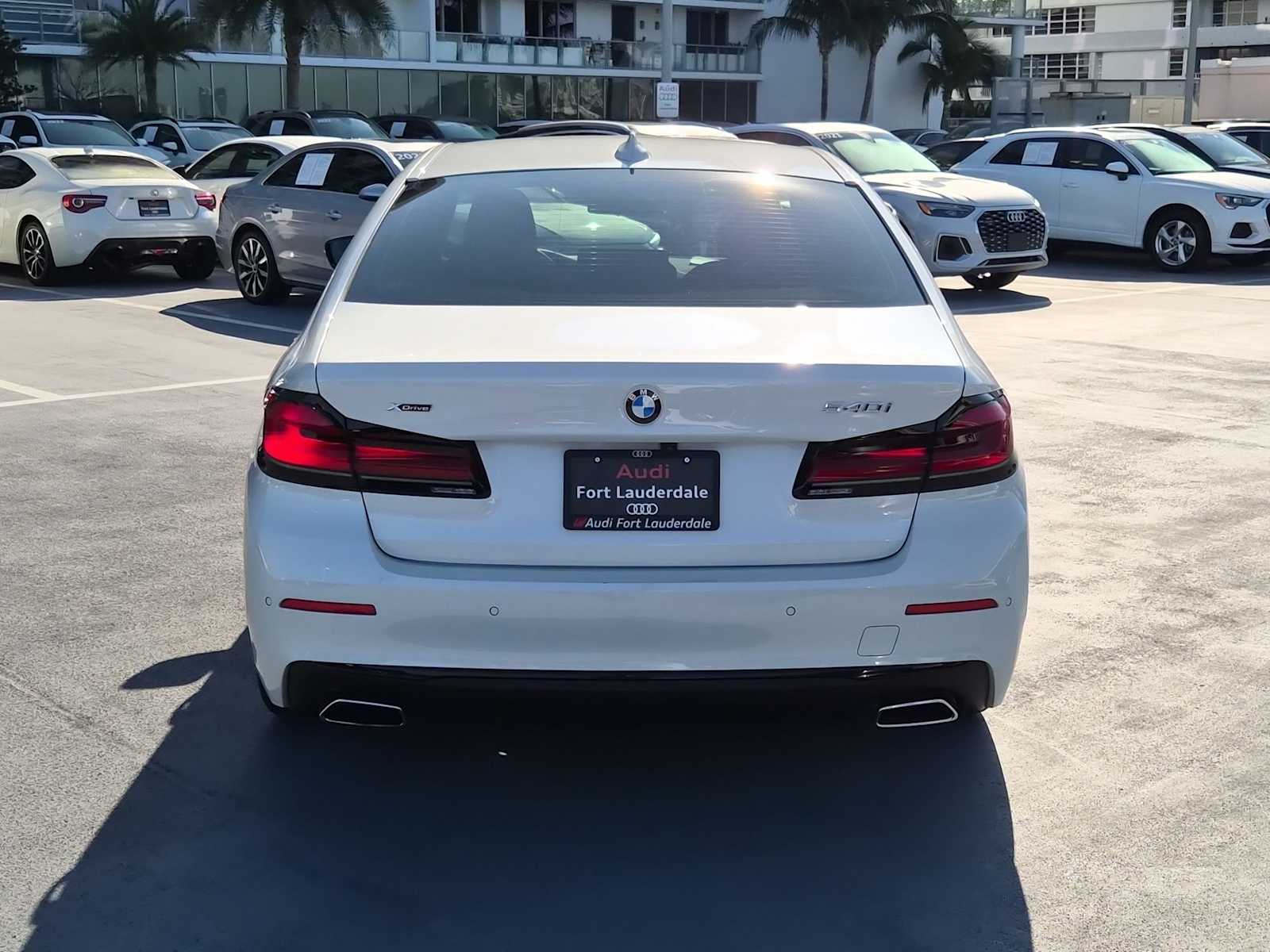 Thumbnail: 2023 BMW 5 Series - 5