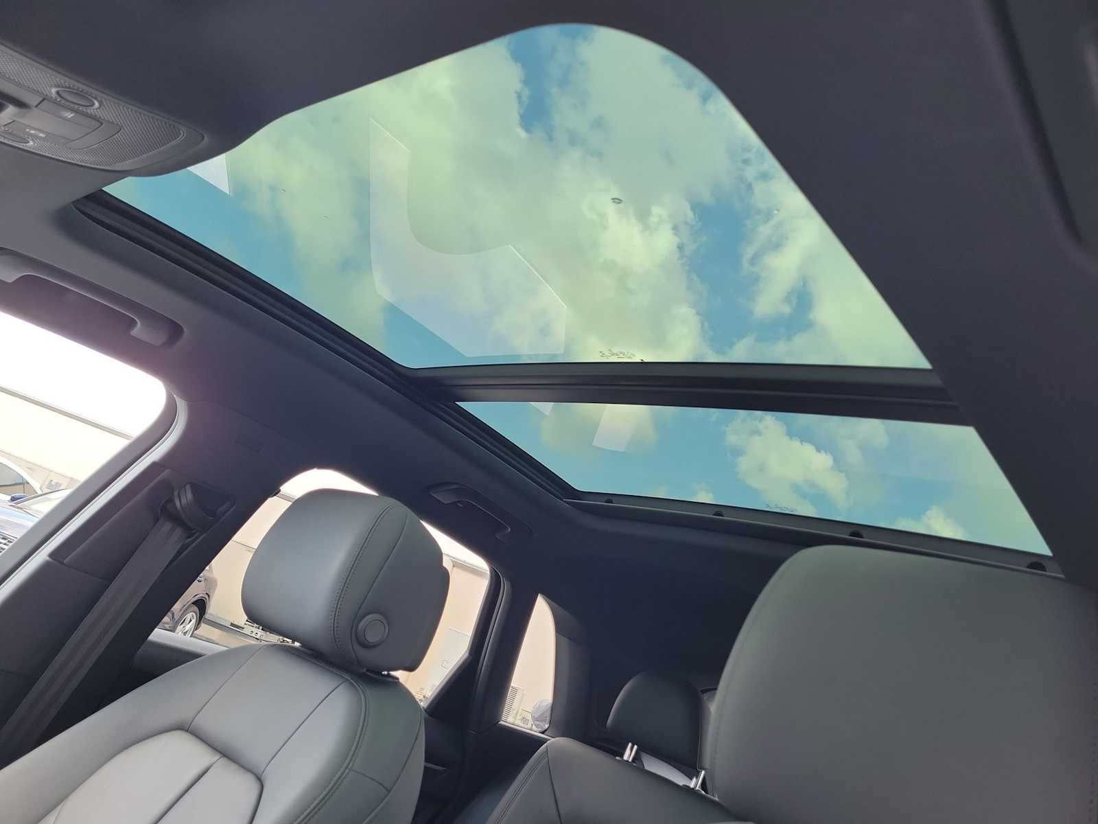 Thumbnail: 2021 Audi Q3 - 18