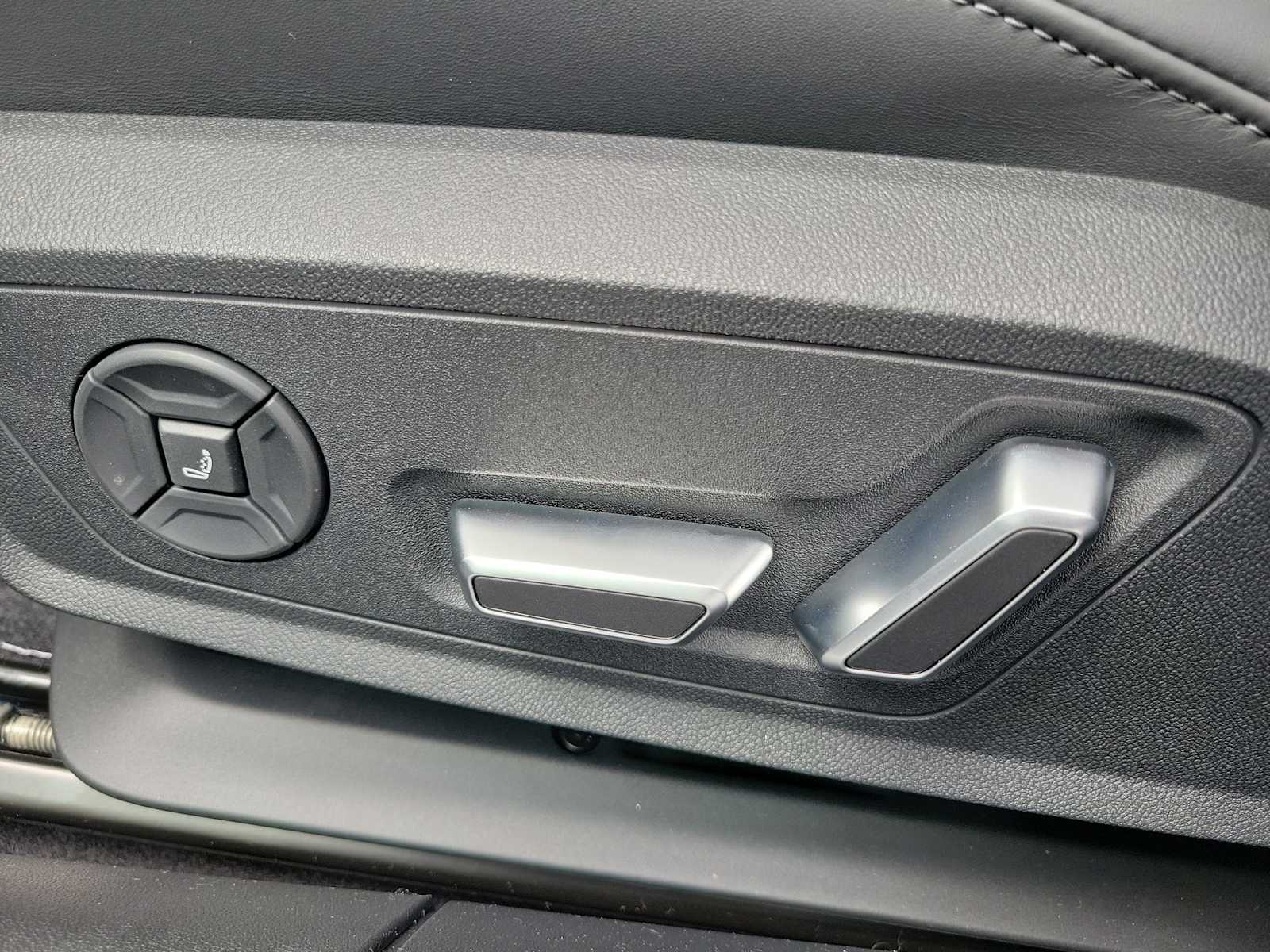 Thumbnail: 2026 Audi S5 - 17