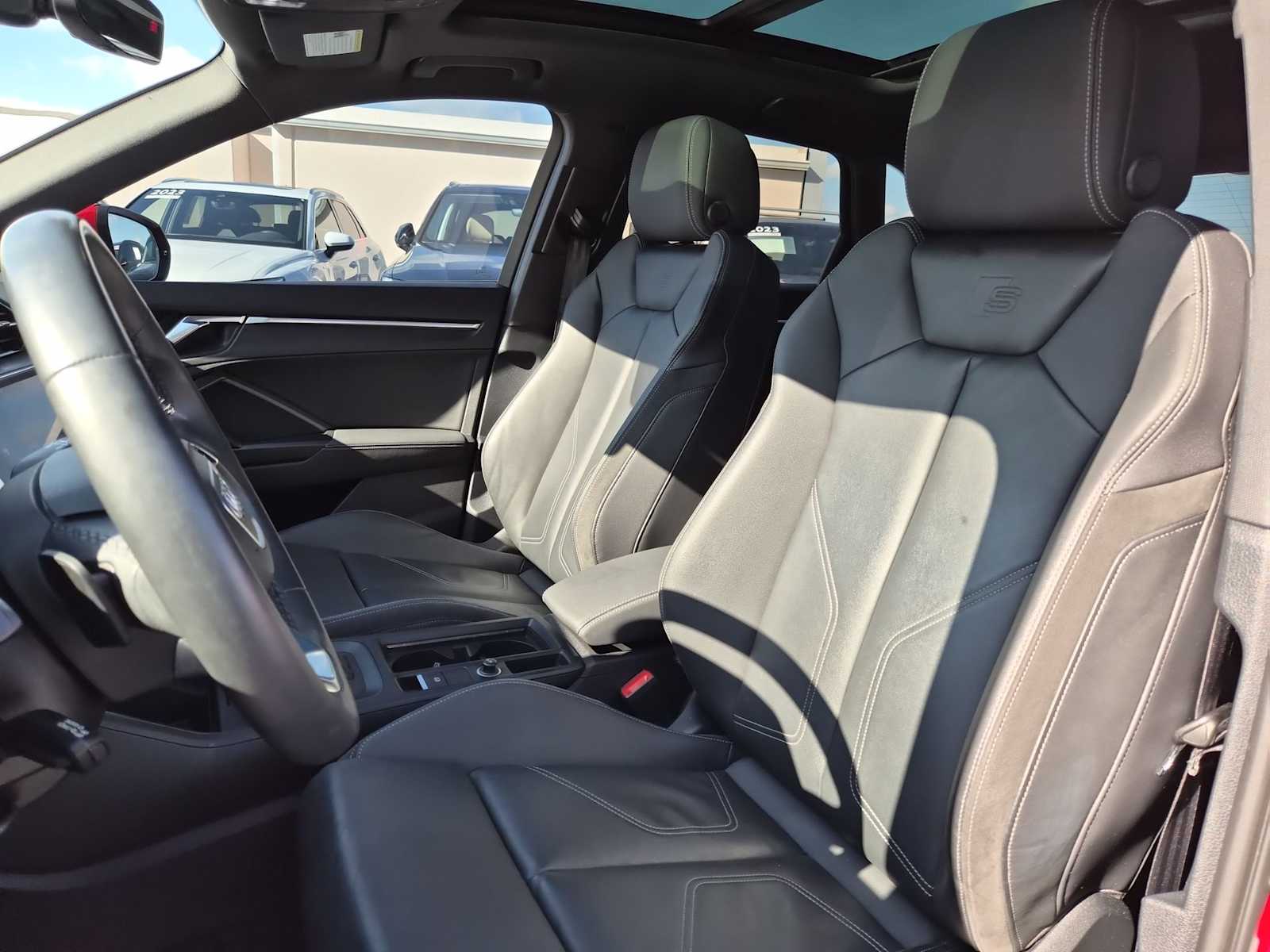 Thumbnail: 2022 Audi Q3 - 15