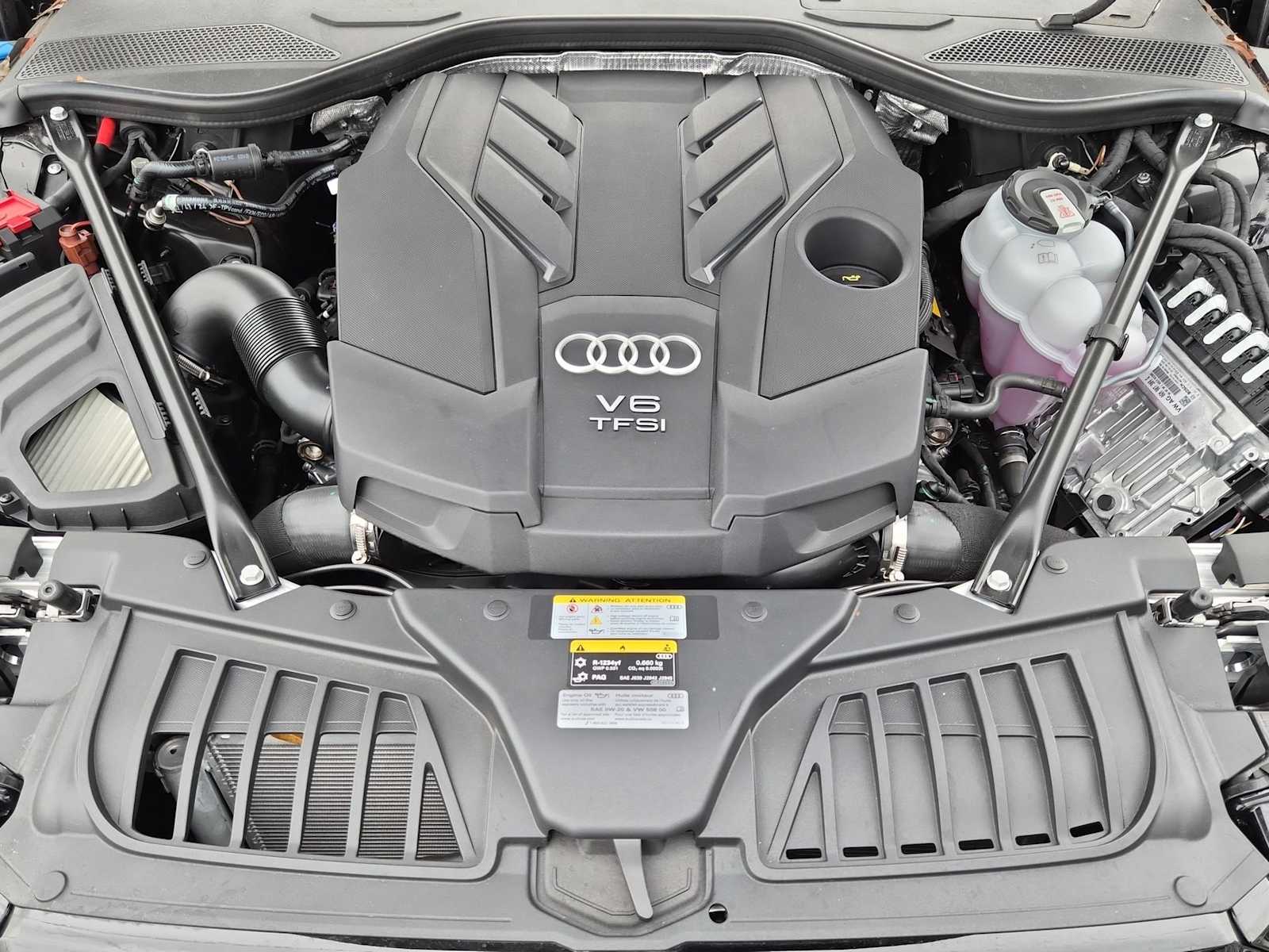 Thumbnail: 2025 Audi A8 - 13