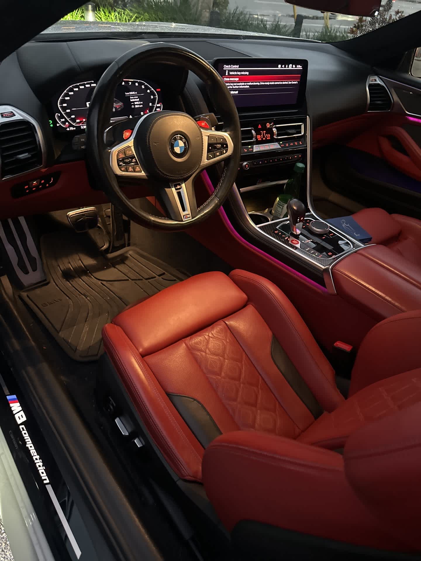 Thumbnail: 2023 BMW M8 - 2