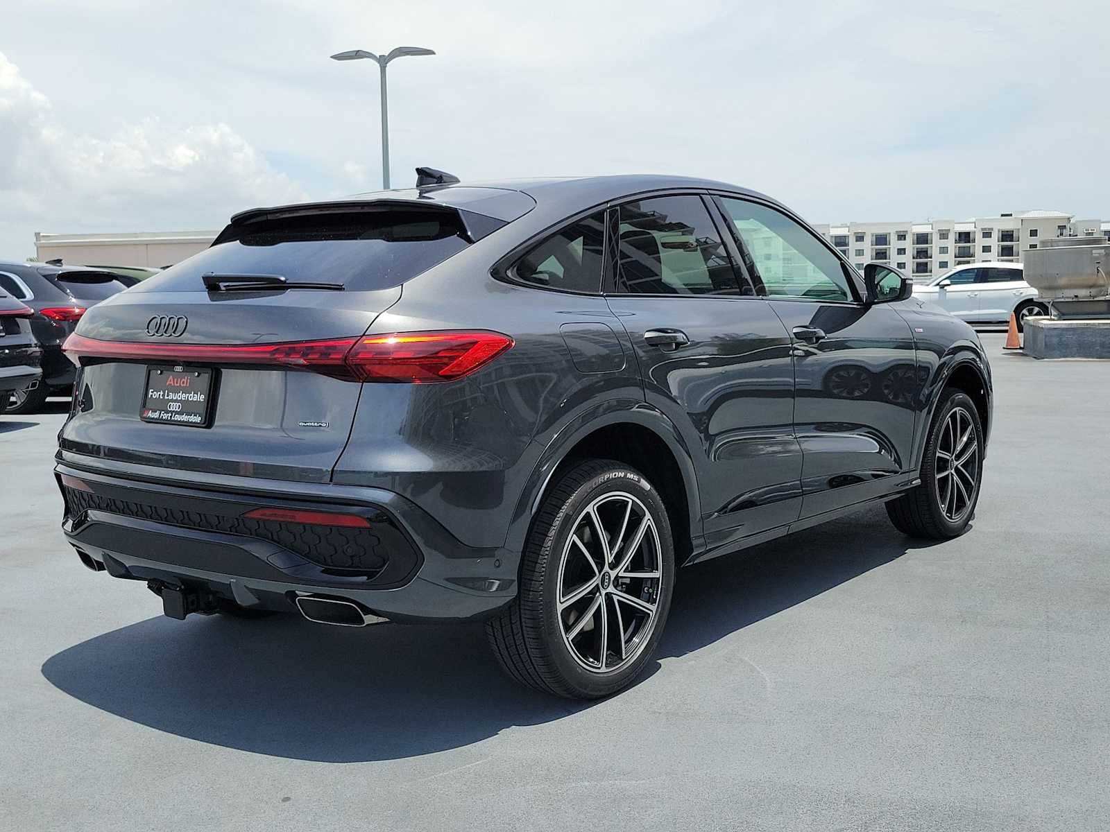 Thumbnail: 2026 Audi Q5 - 6