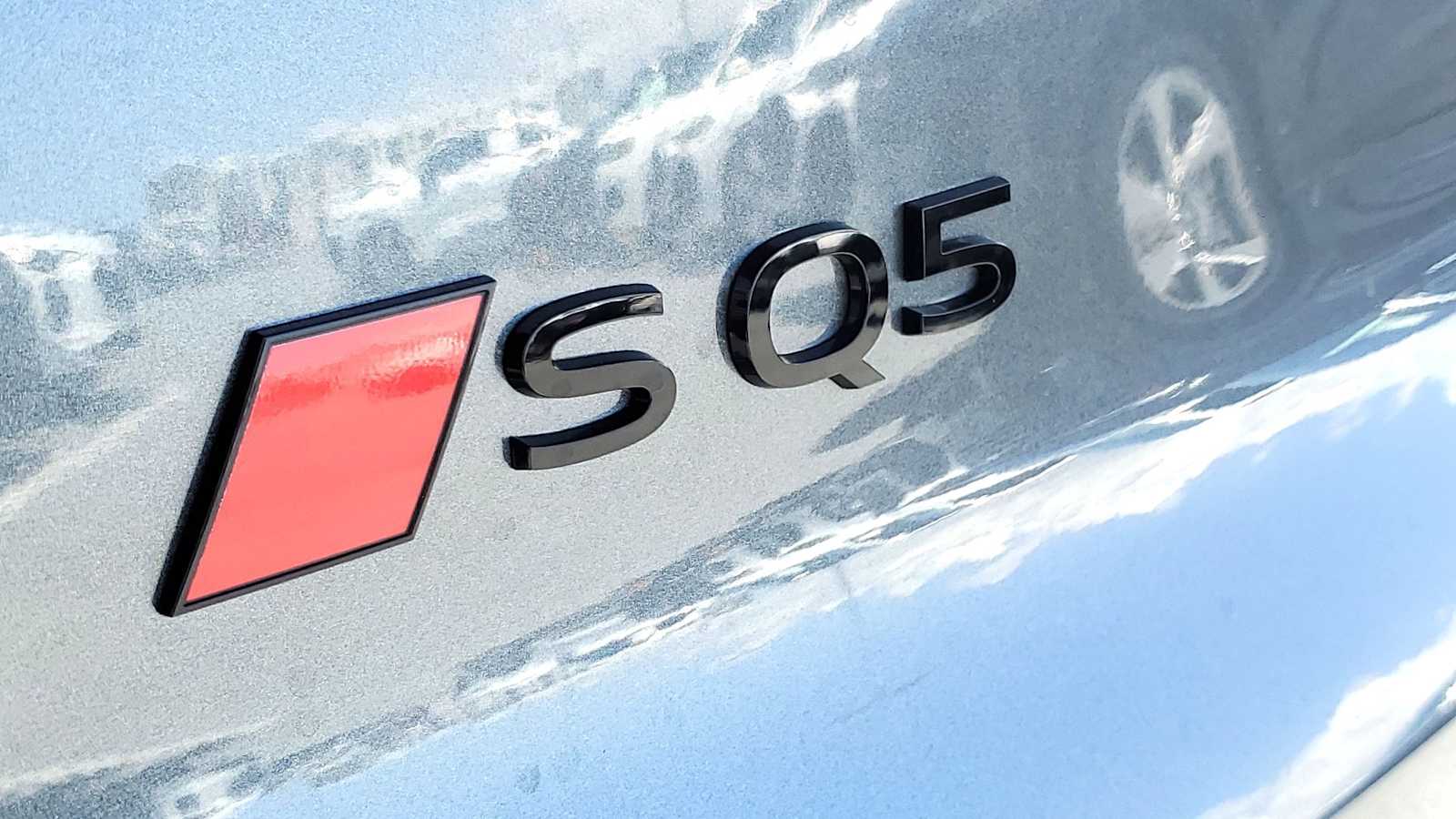 Thumbnail: 2026 Audi SQ5 - 12