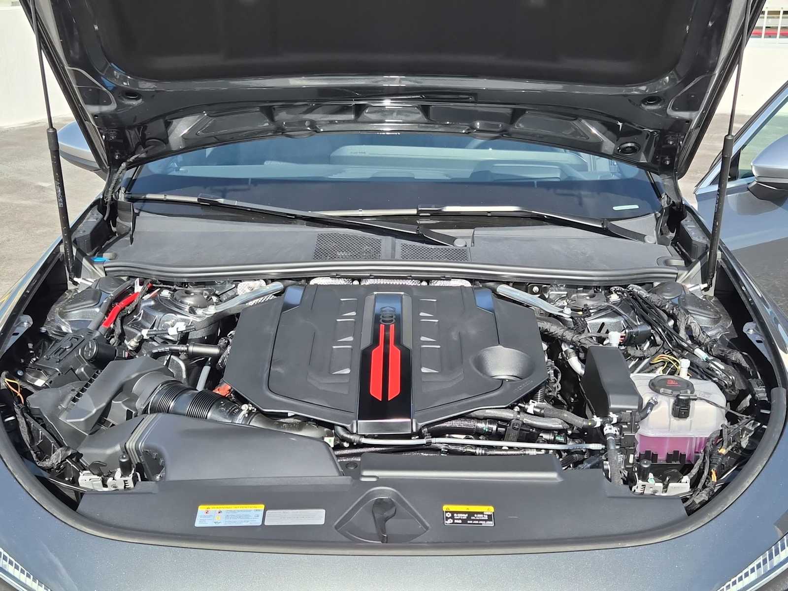 Thumbnail: 2025 Audi S5 - 13