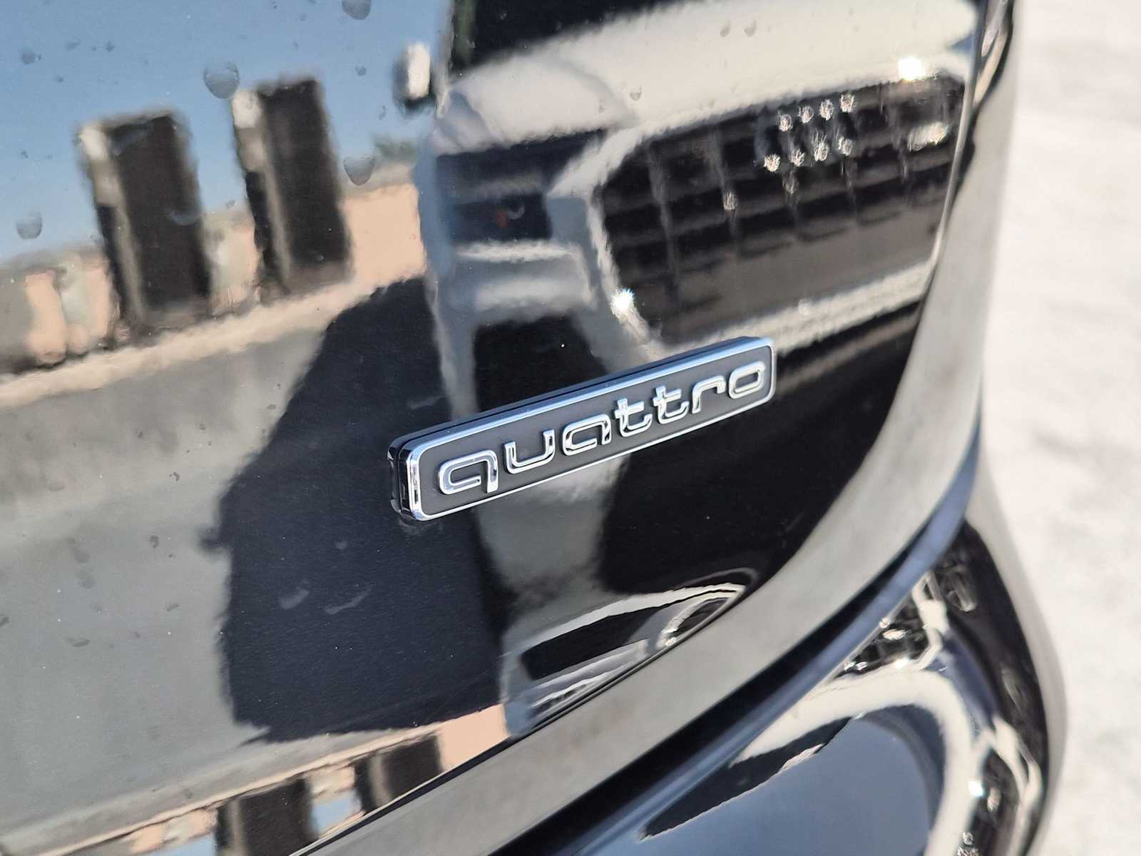 Thumbnail: 2023 Audi Q5 - 11