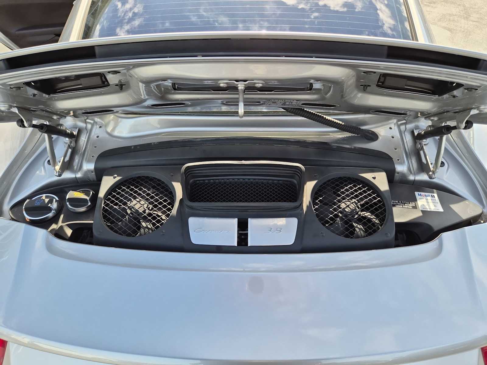 Thumbnail: 2012 Porsche 911 - 24