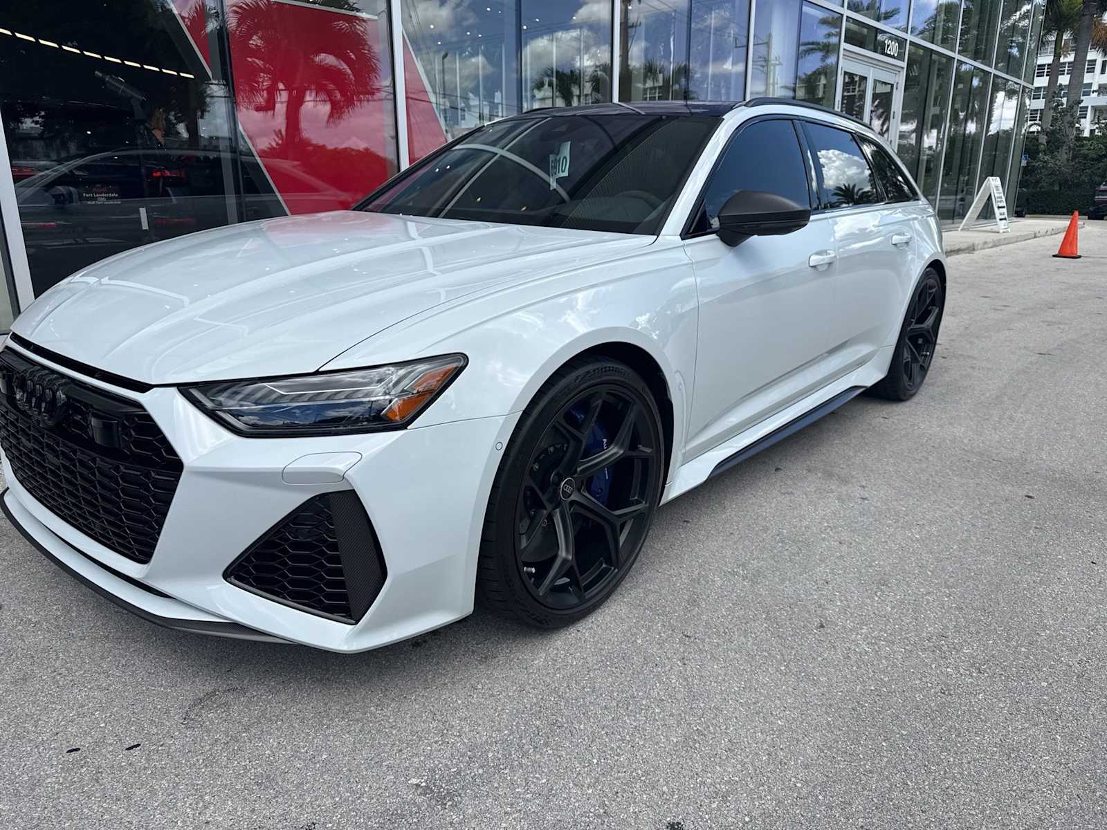 2025 Audi RS 6 performance -
                  Fort Lauderdale, FL