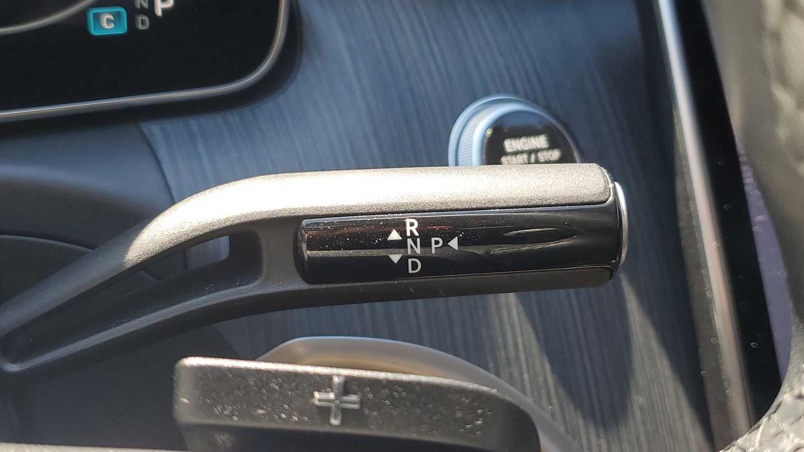 Thumbnail: 2024 Mercedes-Benz C-Class - 33