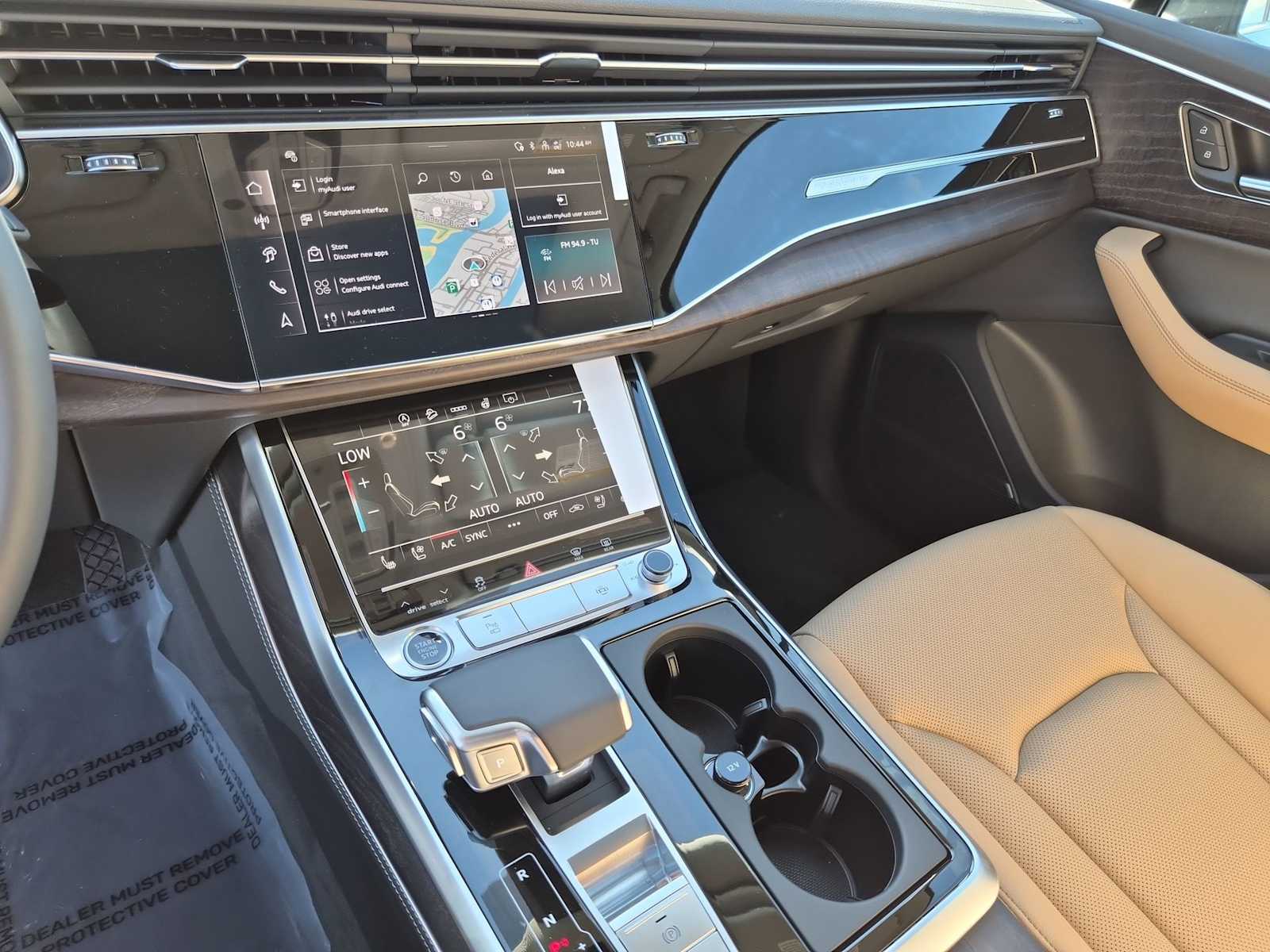 Thumbnail: 2026 Audi Q7 - 23